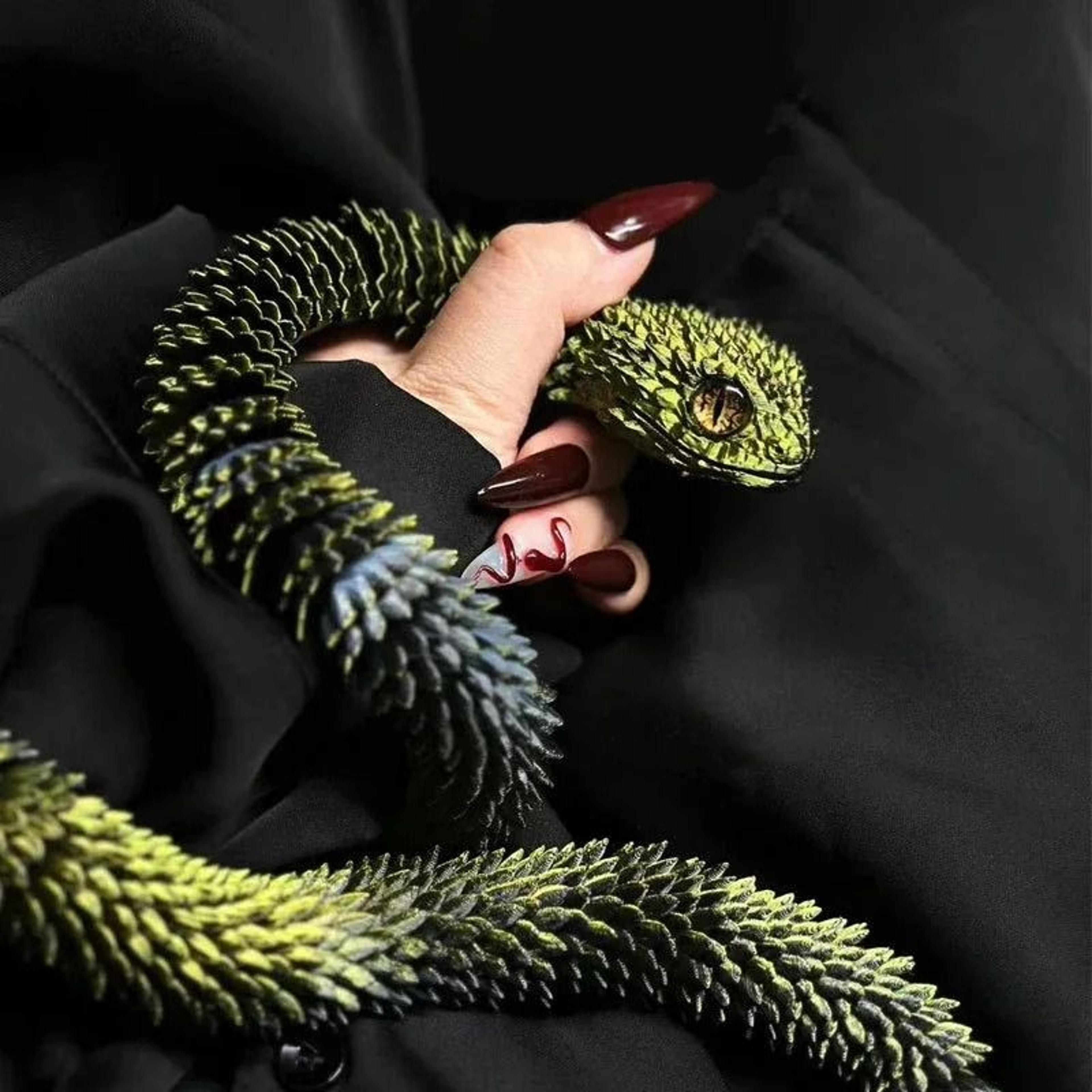 3DPrinted Articulated Snake Figurine 0