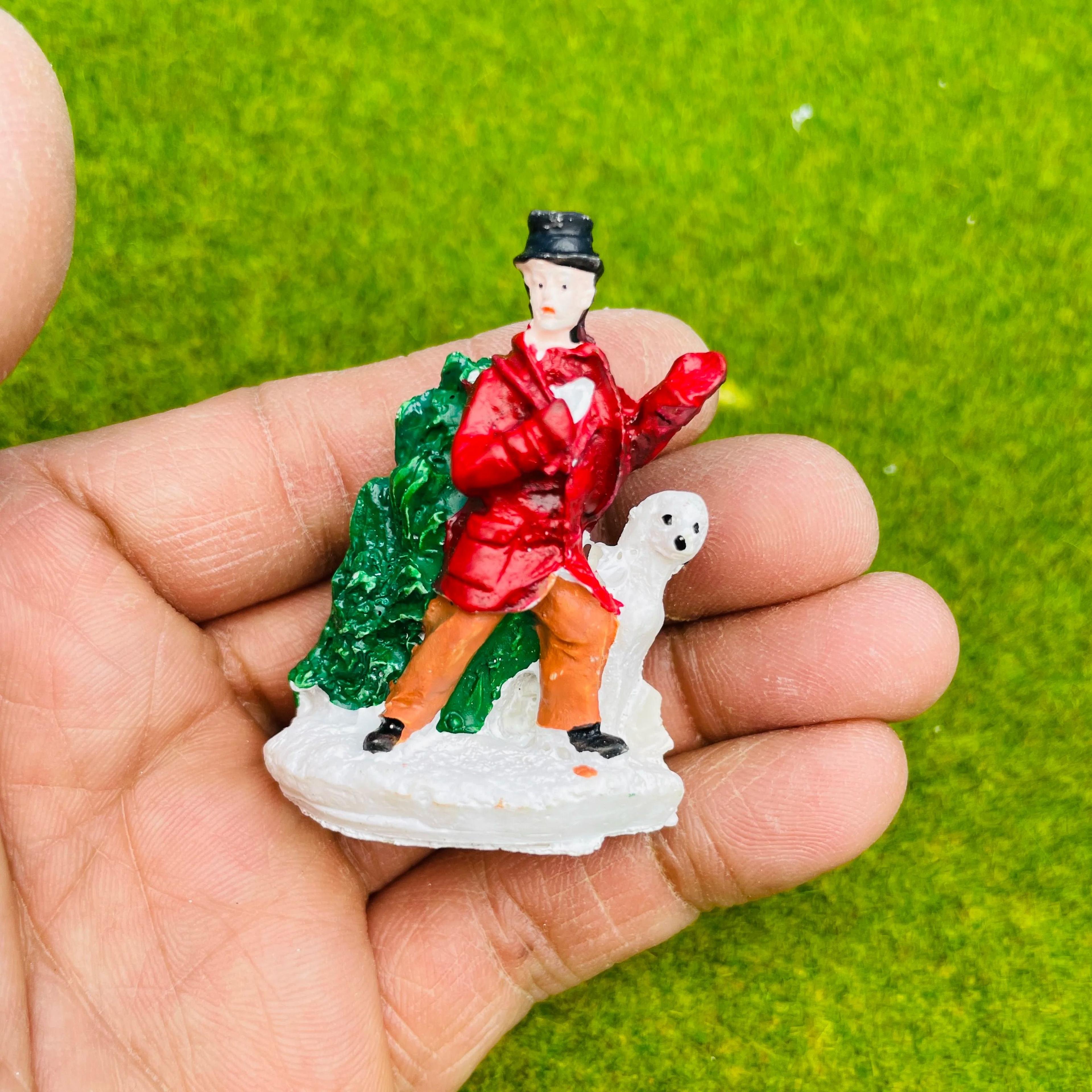 Miniature Doll Figures For Gardening Bonsai  Sand Table Decor 11