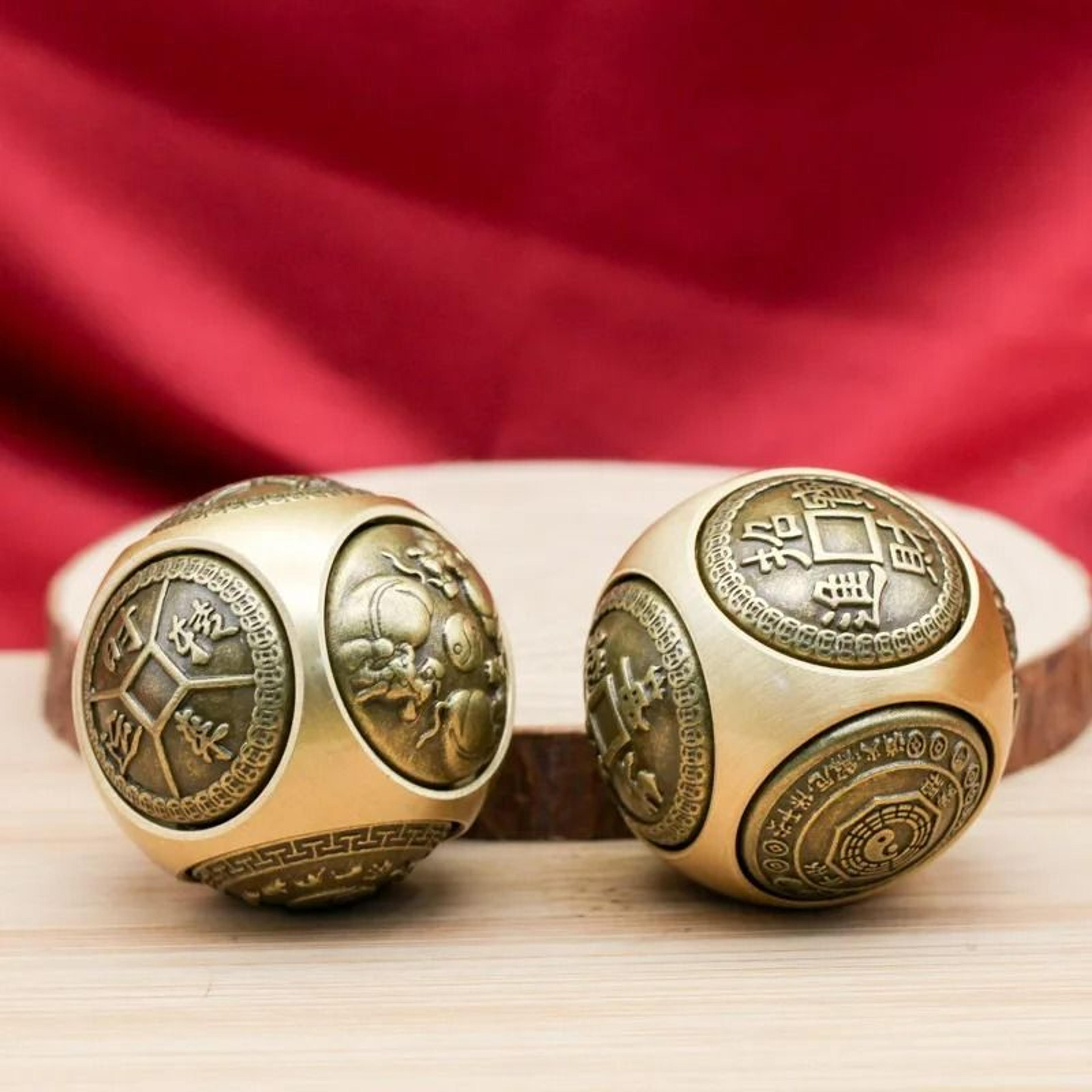 Rotating SixFaced Chinese Lucky Coin Spinner 3