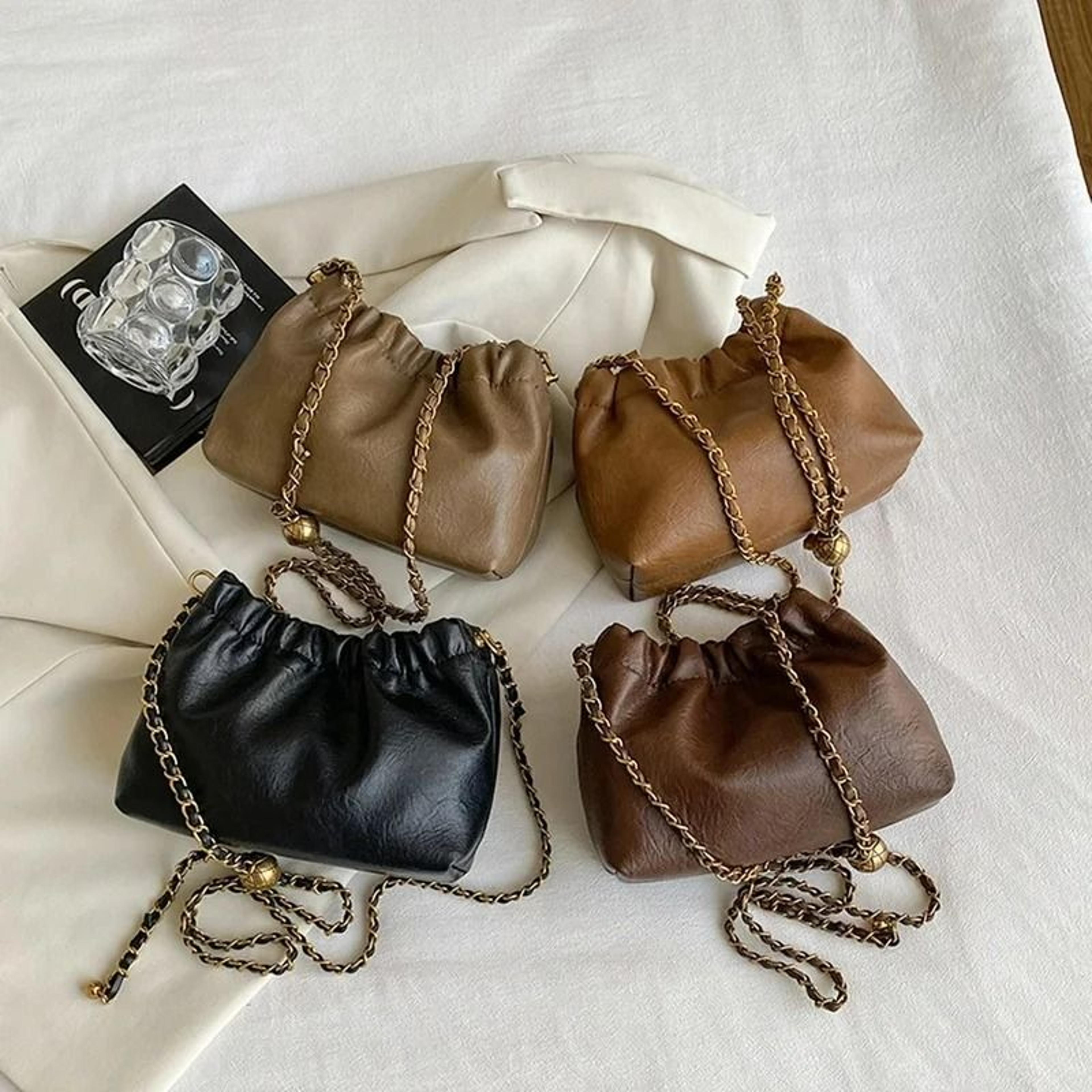 women's pleated chain shoulder hobo bag