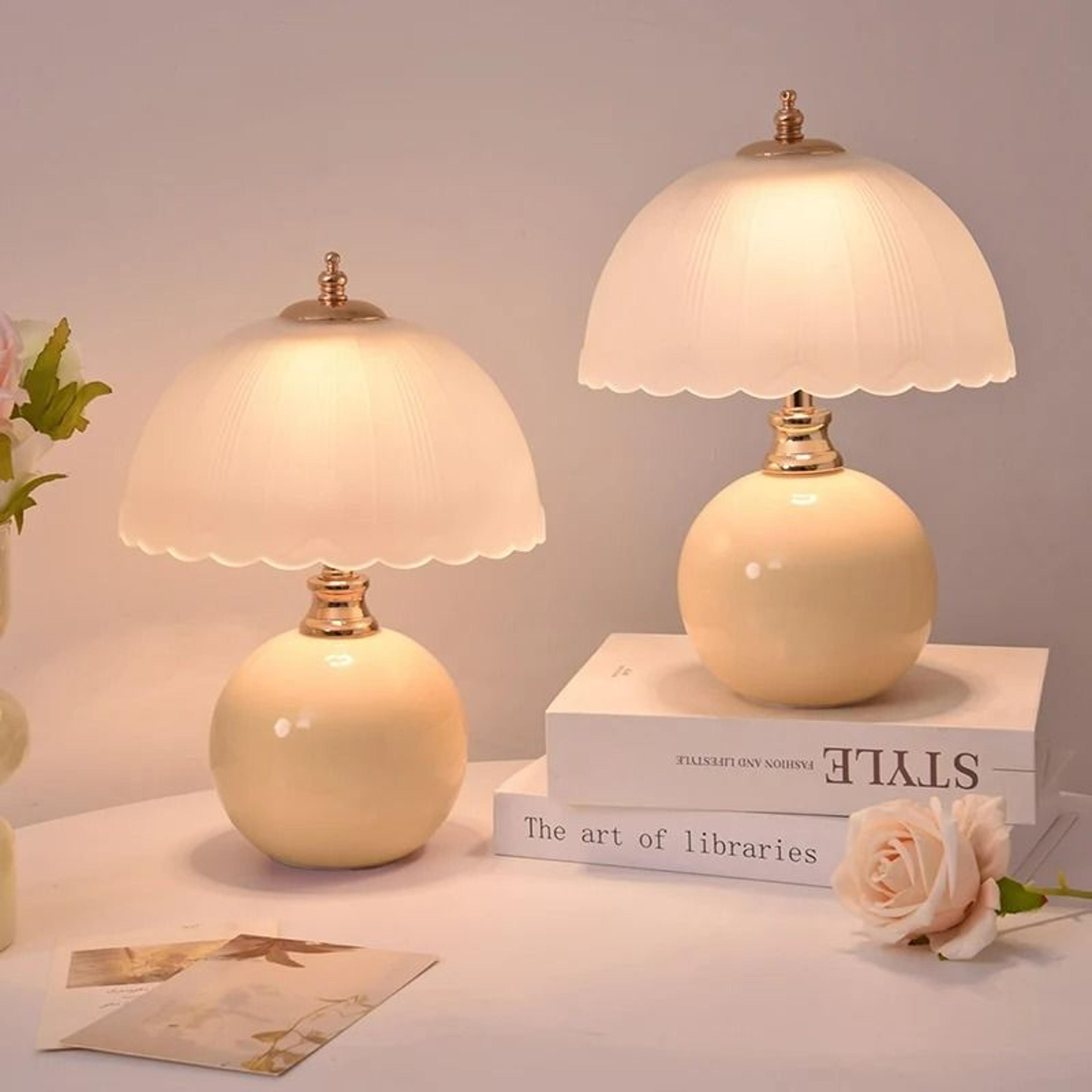 Modern Ceramic Table Lamp With Glass Shade 0