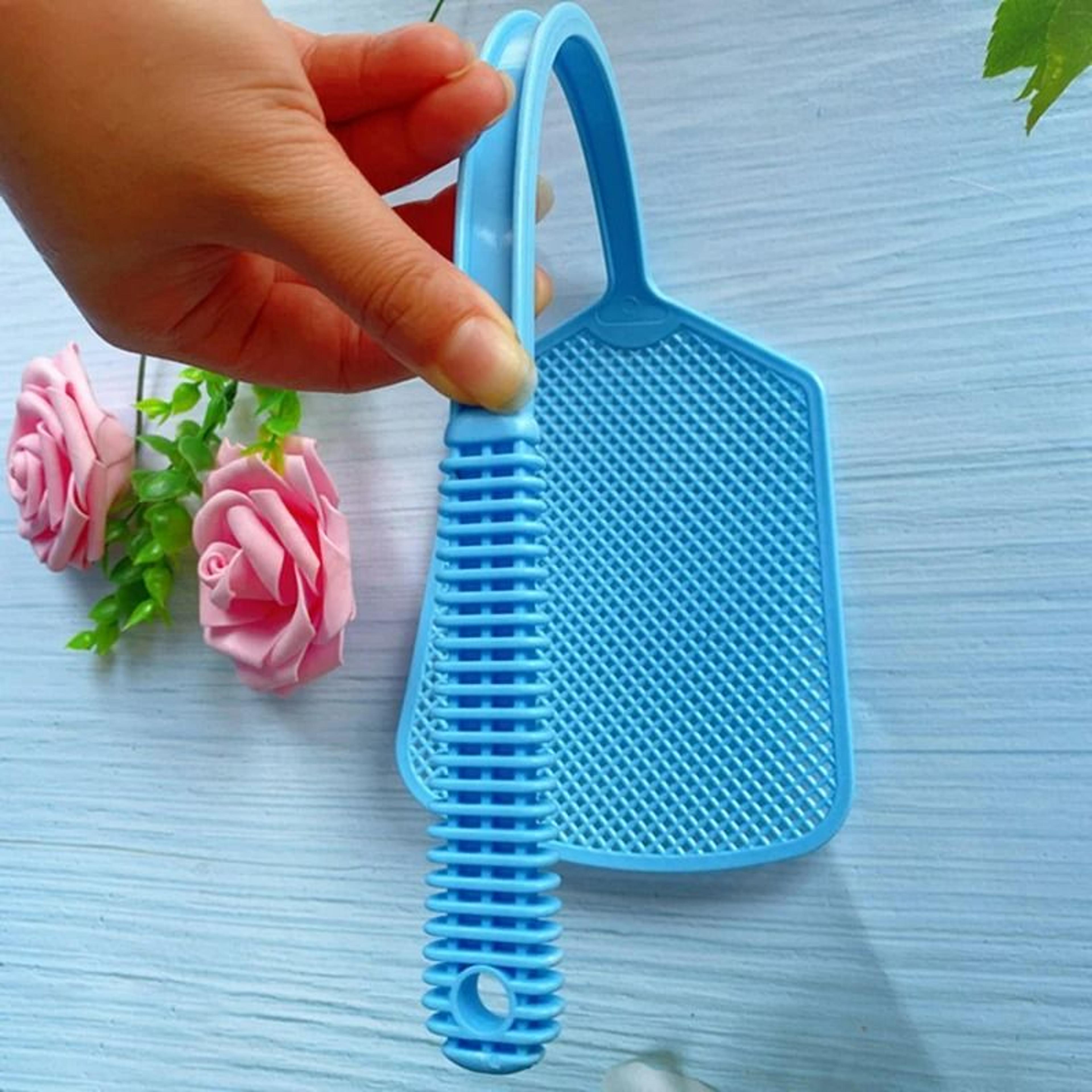 Durable Plastic Manual Fly Swatter With Extended Handle 1