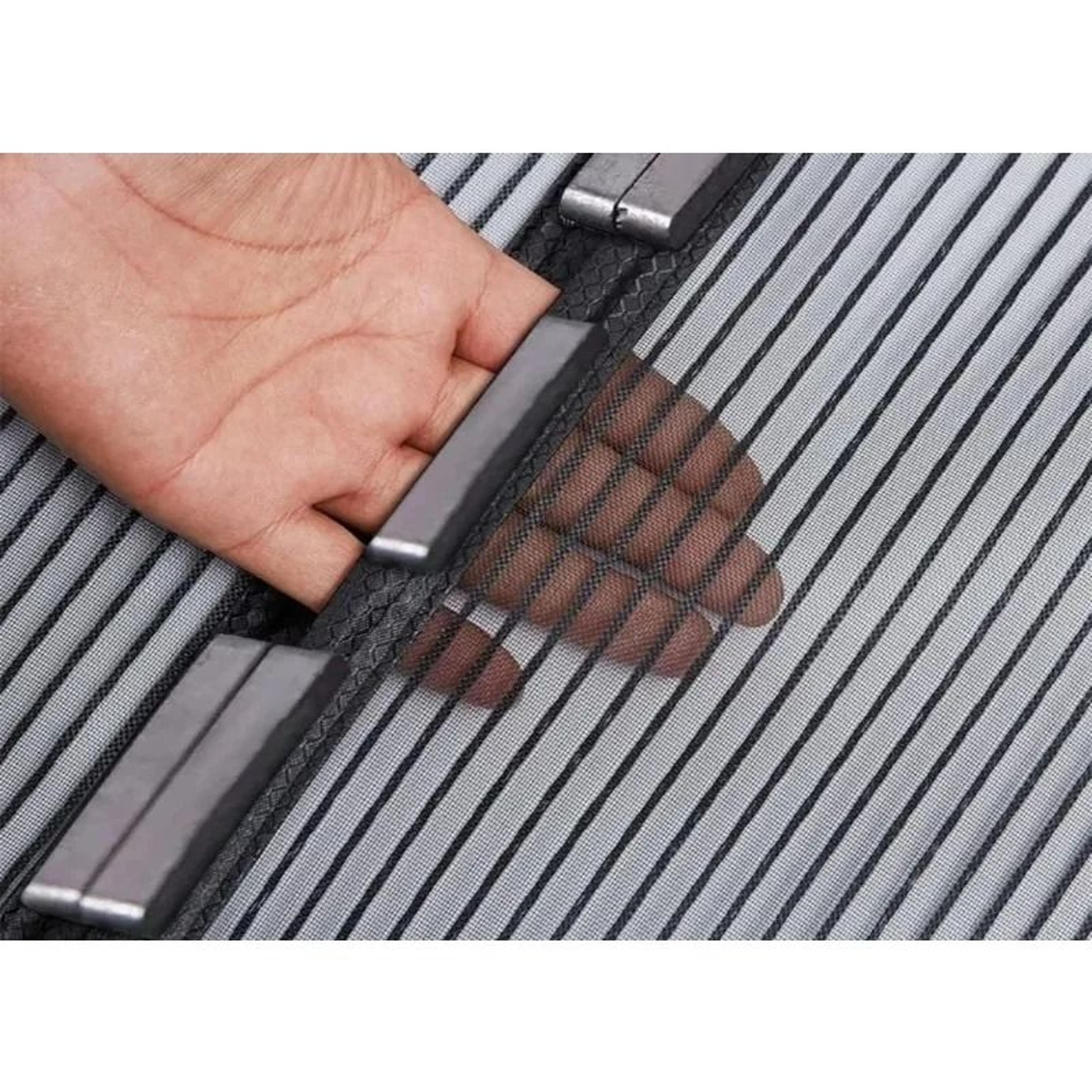 HeavyDuty Diamond Mesh Magnetic Screen Door 1