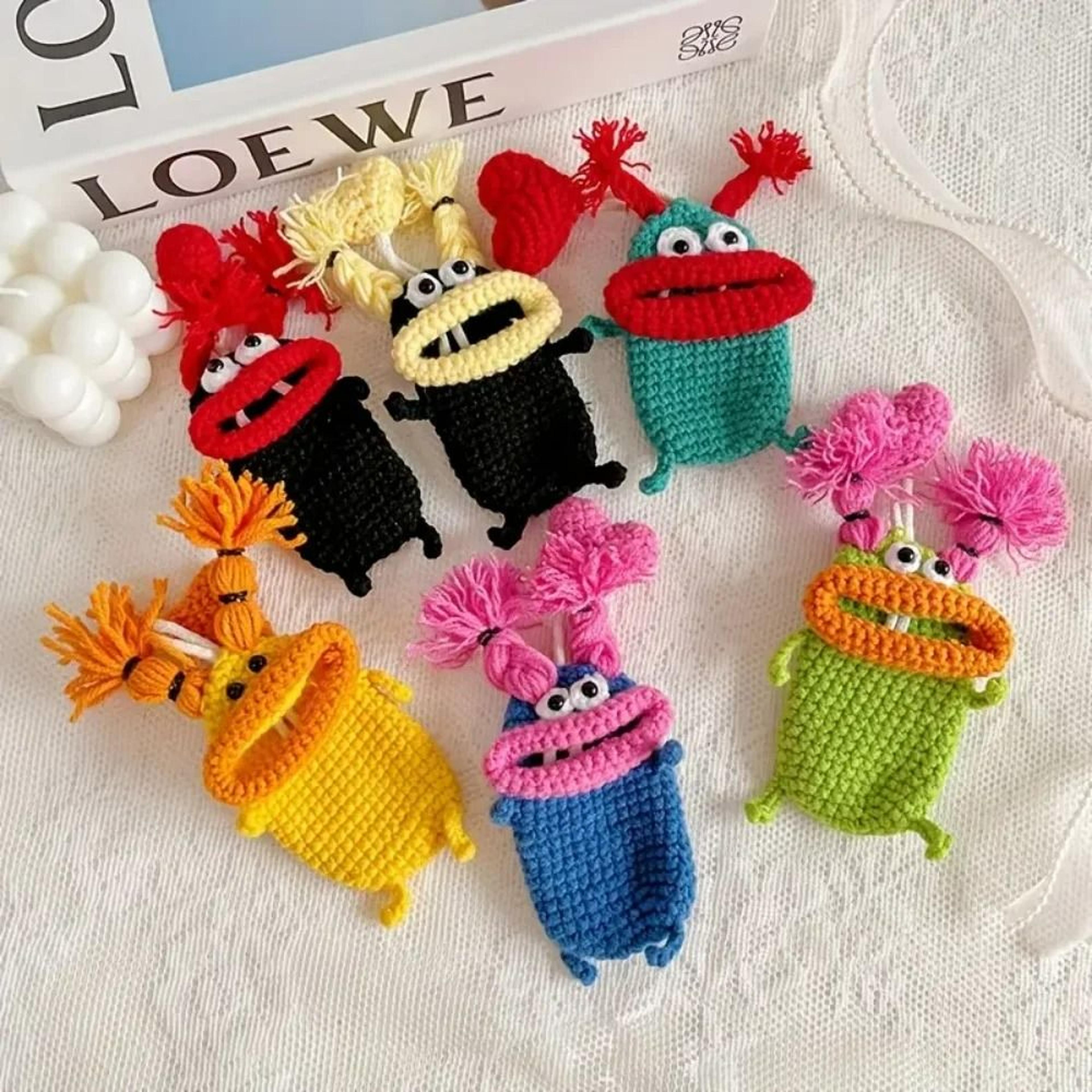 HandWoven Fun BigLipped Monster PullOut Key Case 5