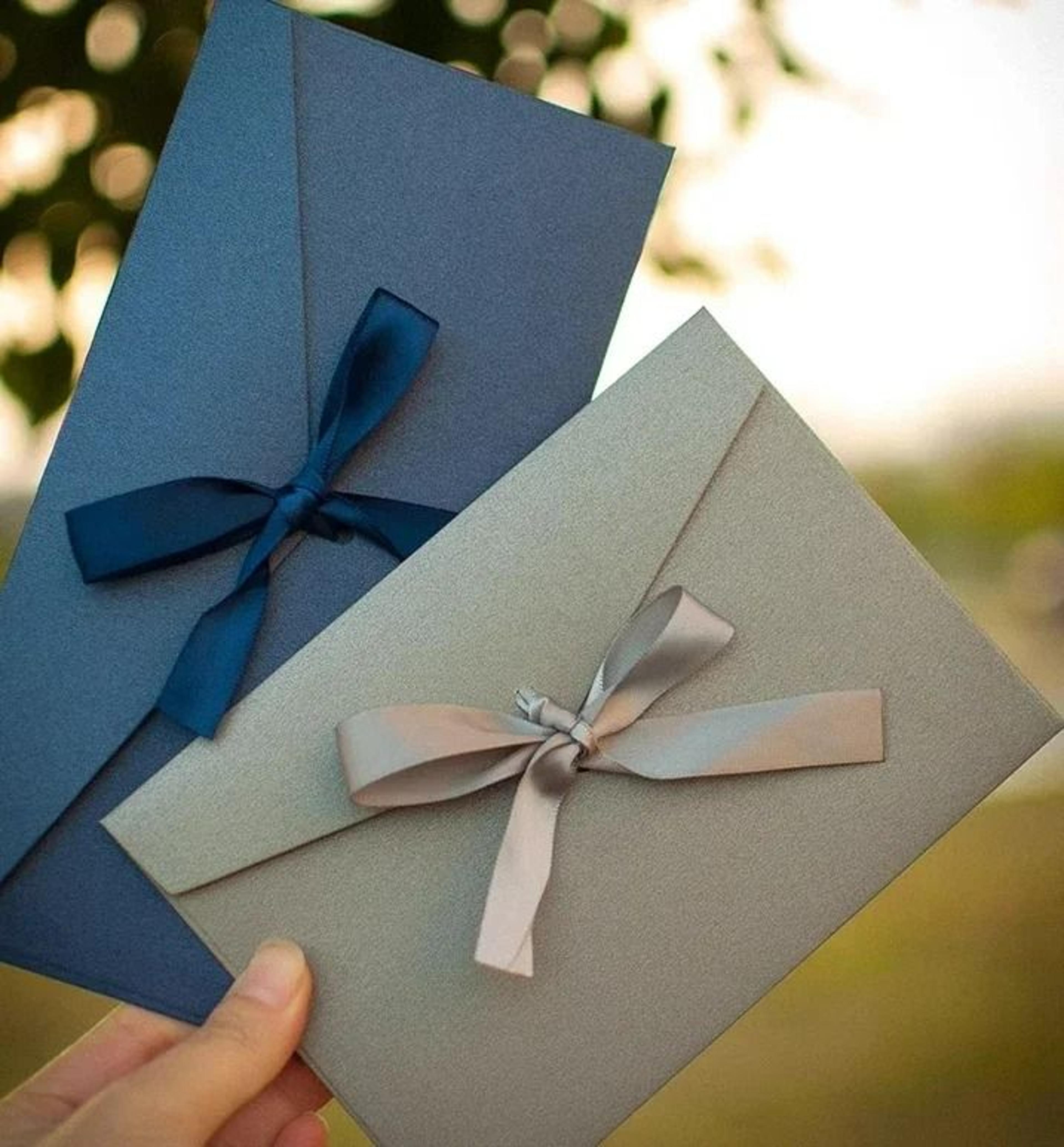10Piece Pearlescent Ribbon Bow Envelopes Set 4