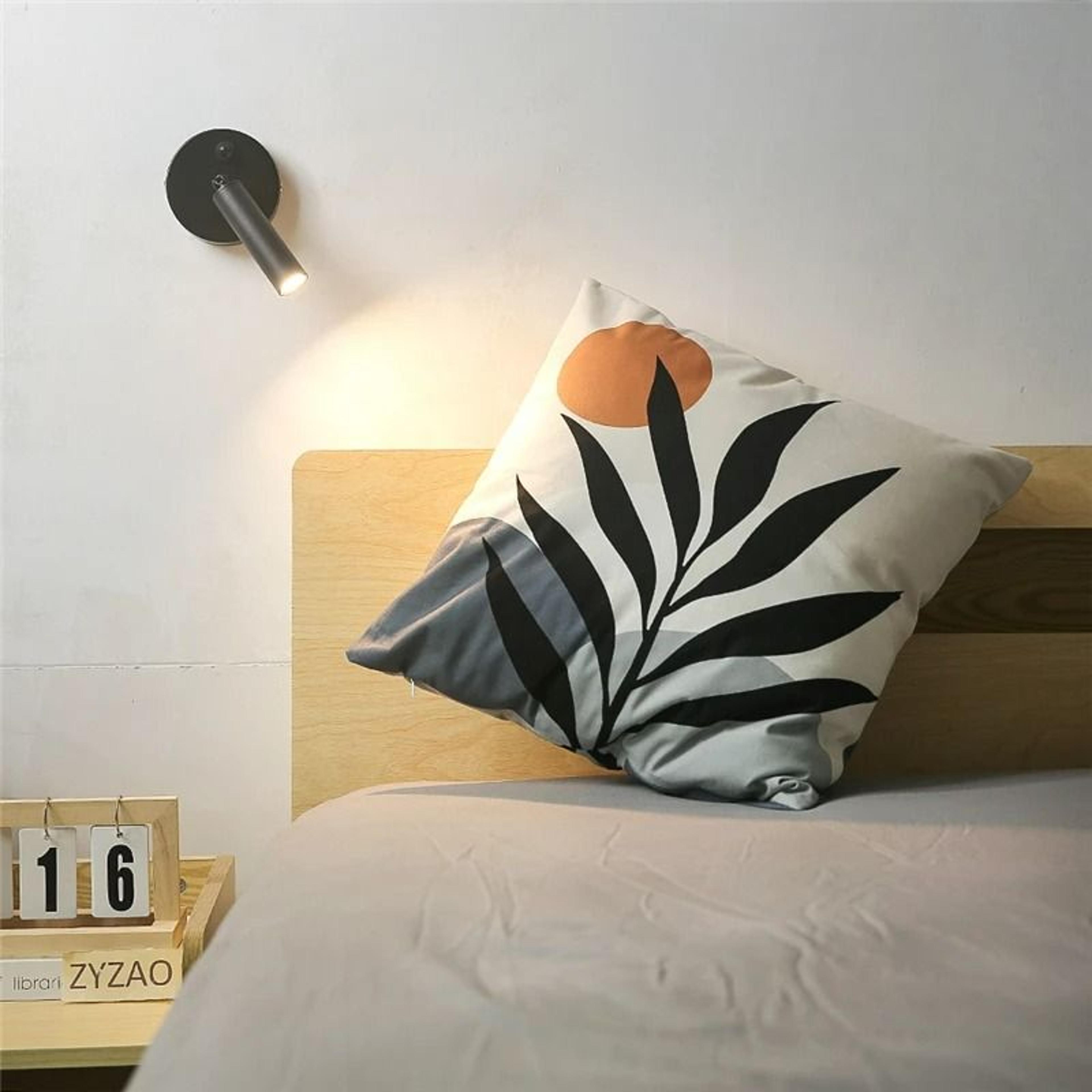 Modern Folding LED Reading Wall Sconce 3