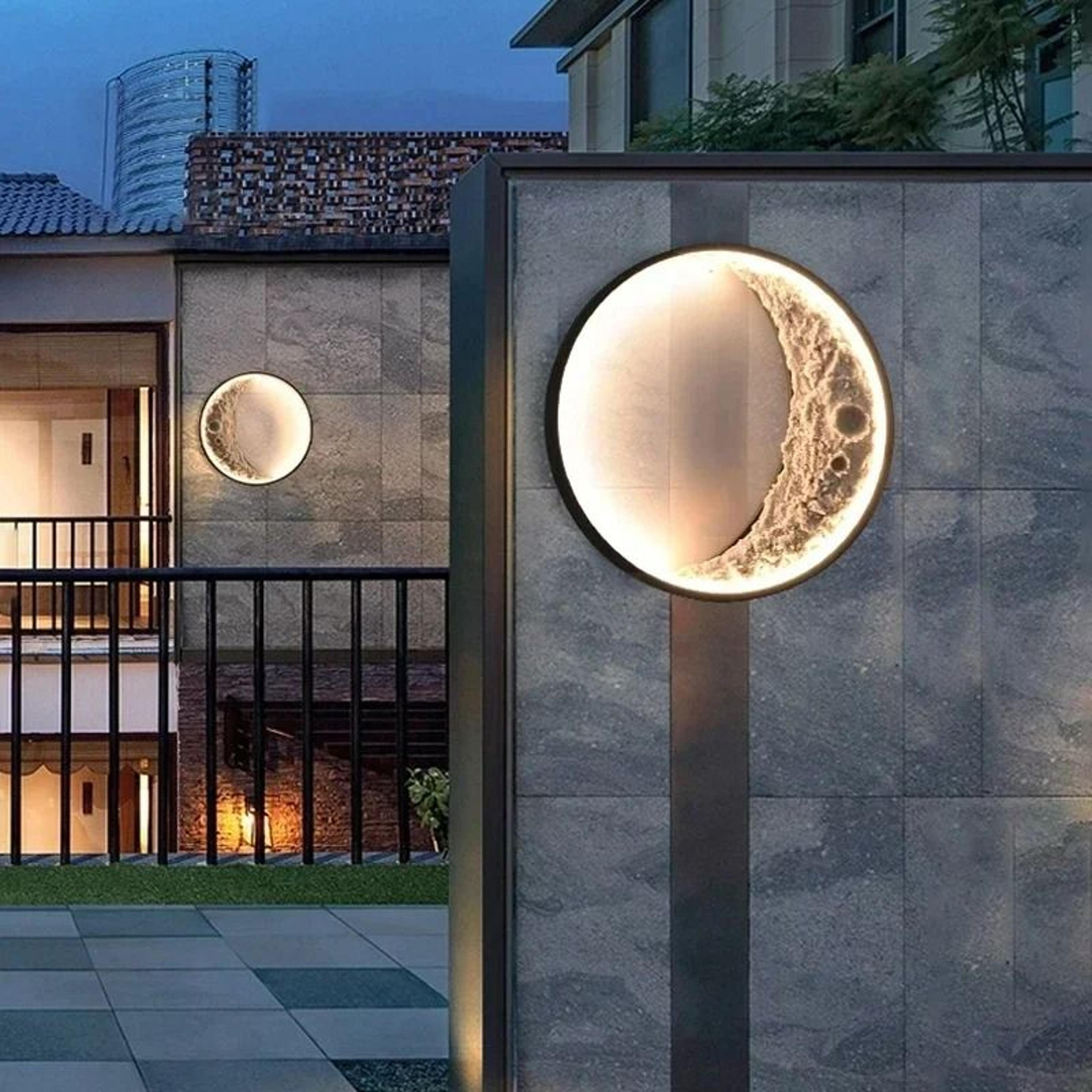 Outdoor IP65 Waterproof LED Moon Decor Wall Sconce 2