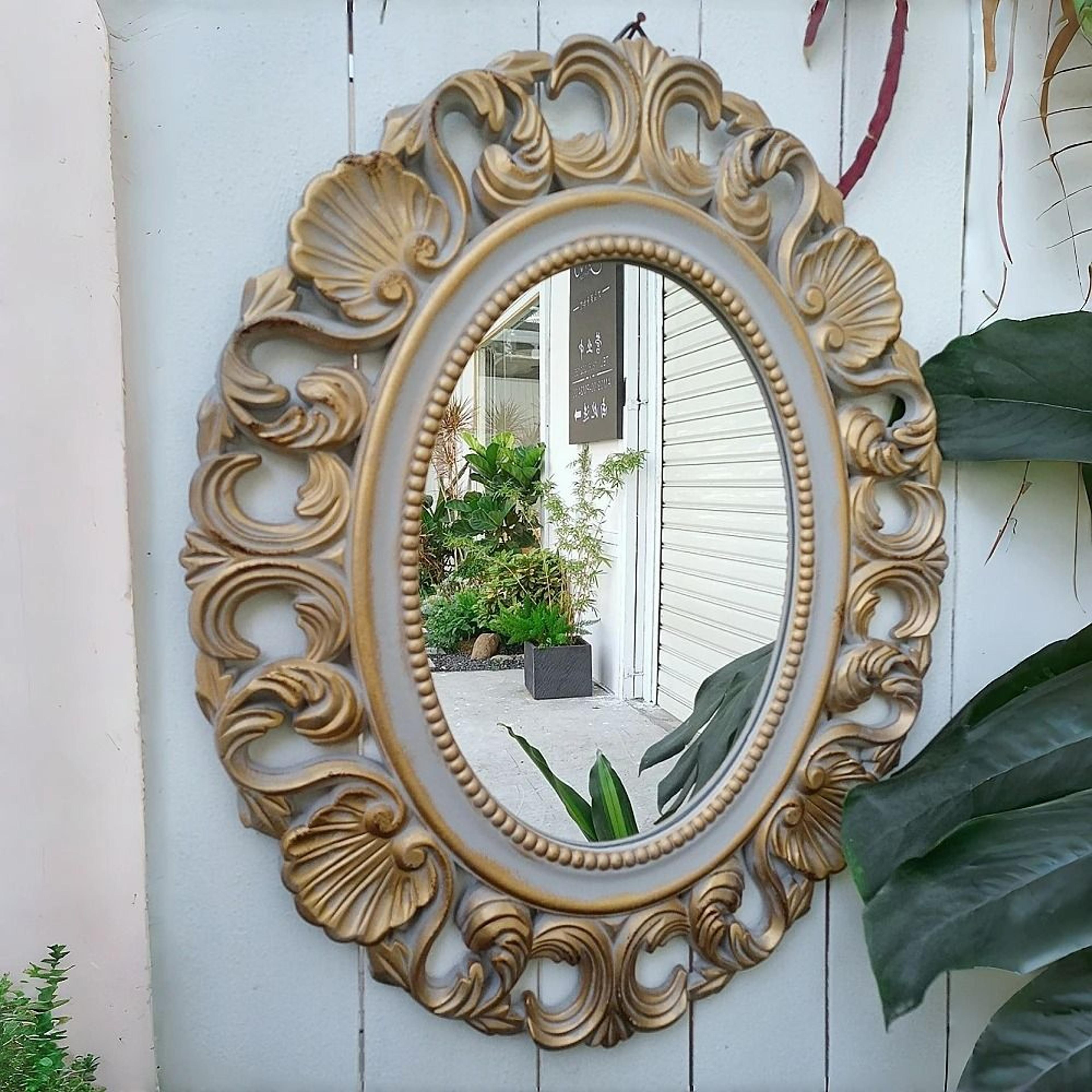 Classical French Retro Relief Wall Decorative Mirror 1