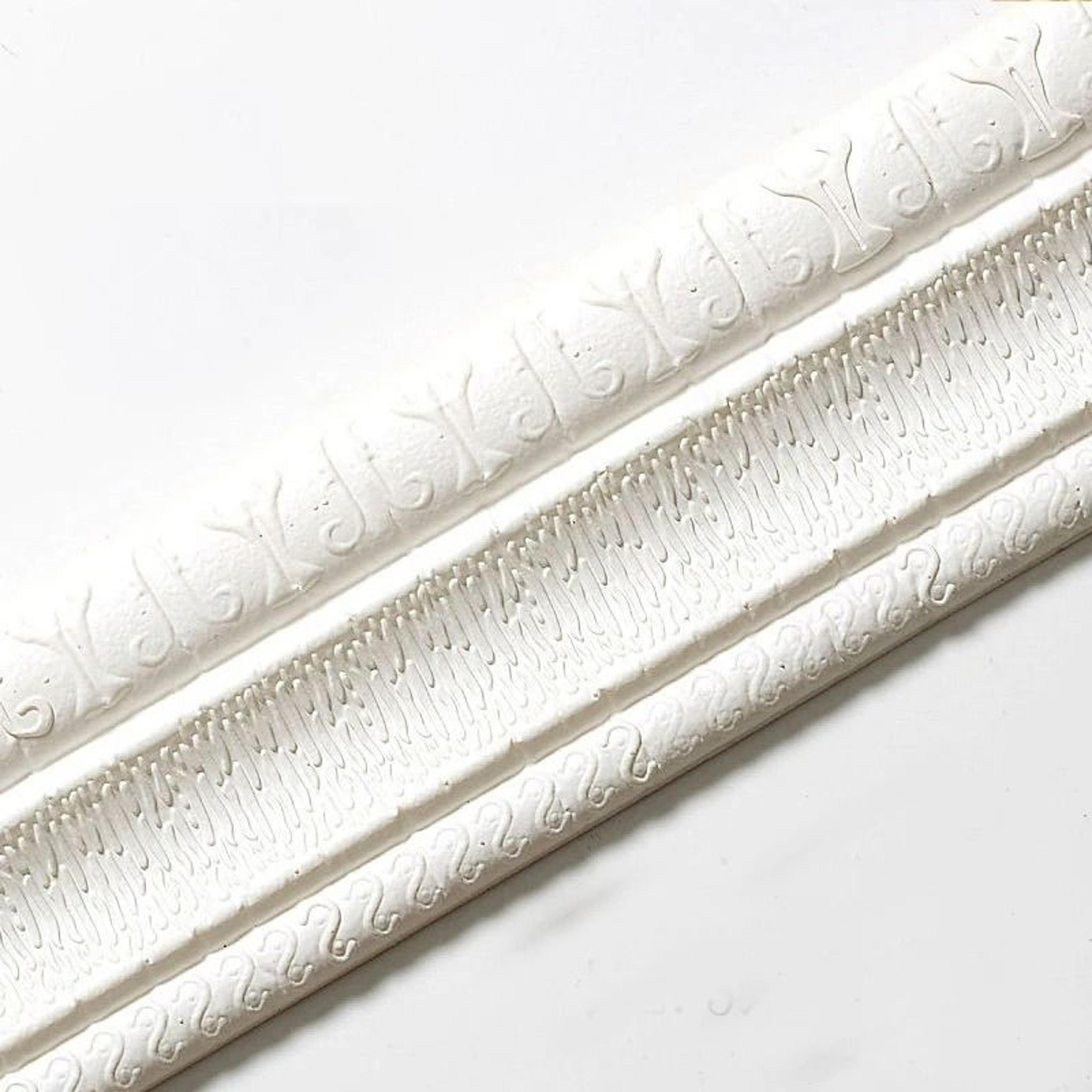 3D Patterned SelfAdhesive Wall Skirting Border Strip 8
