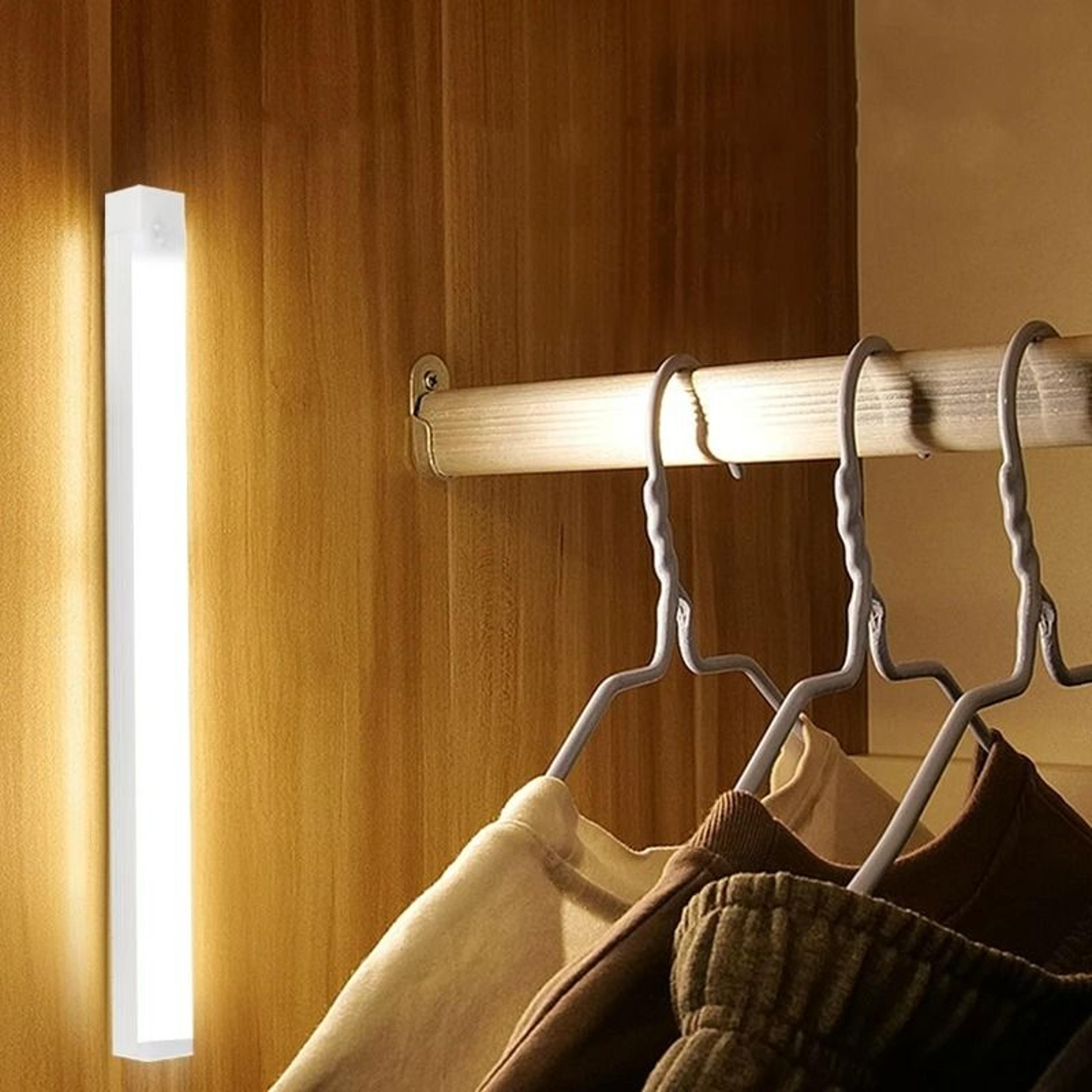 Elite Rechargeable Motion Sensor LED Bar Light 3