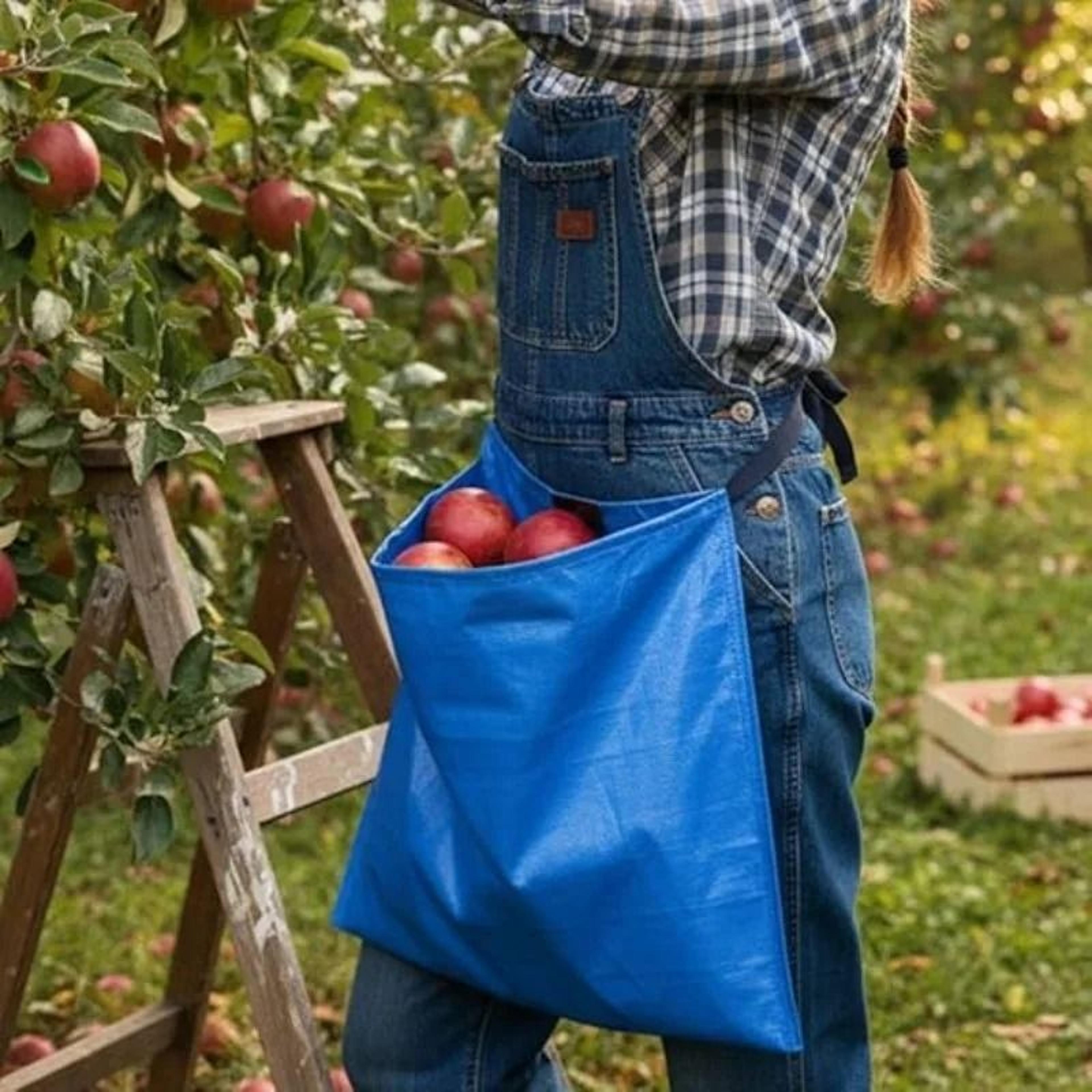 HandsFree Garden Fruit And Vegetable Harvesting Apron 1
