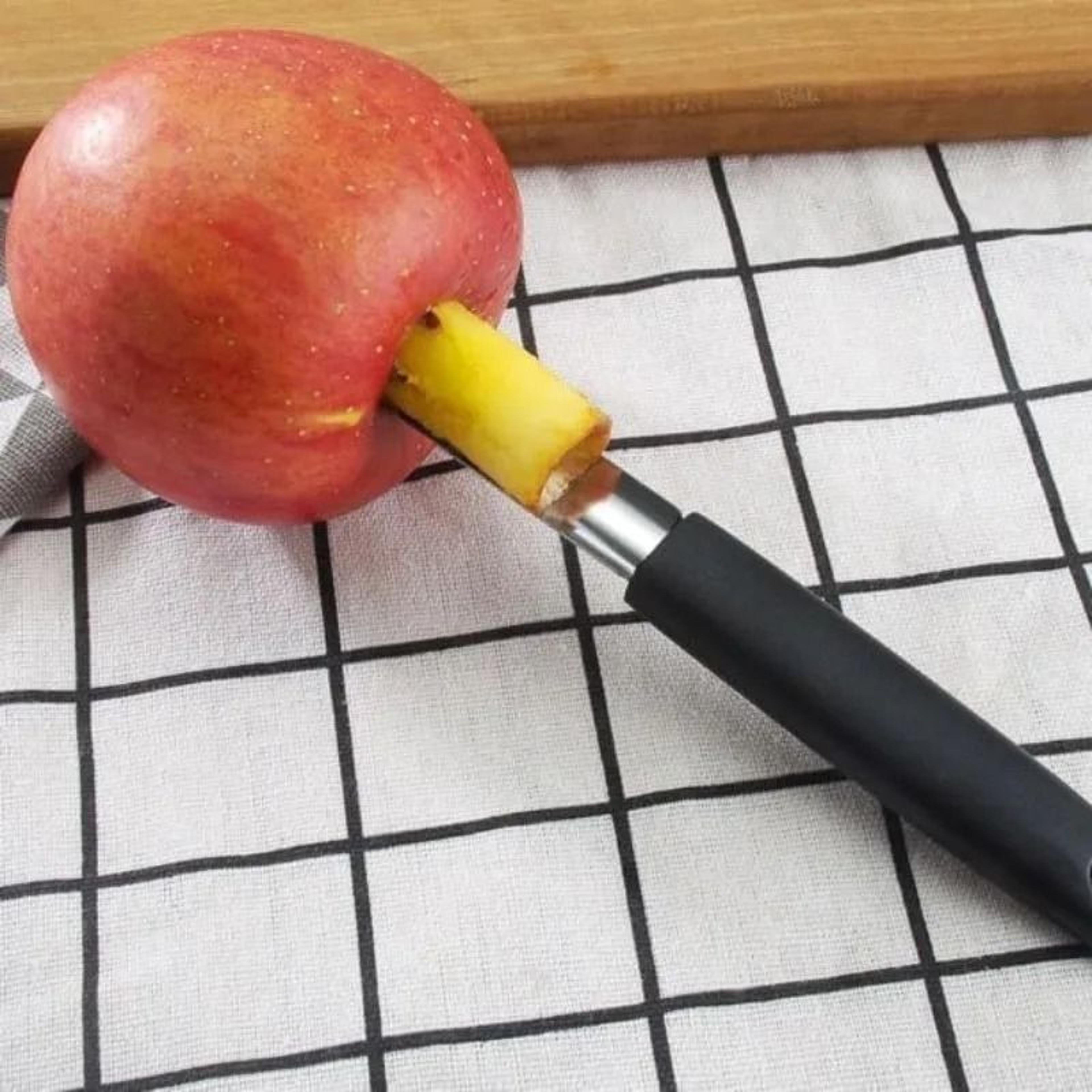 Matte Black Stainless Steel Apple Core Remover 1