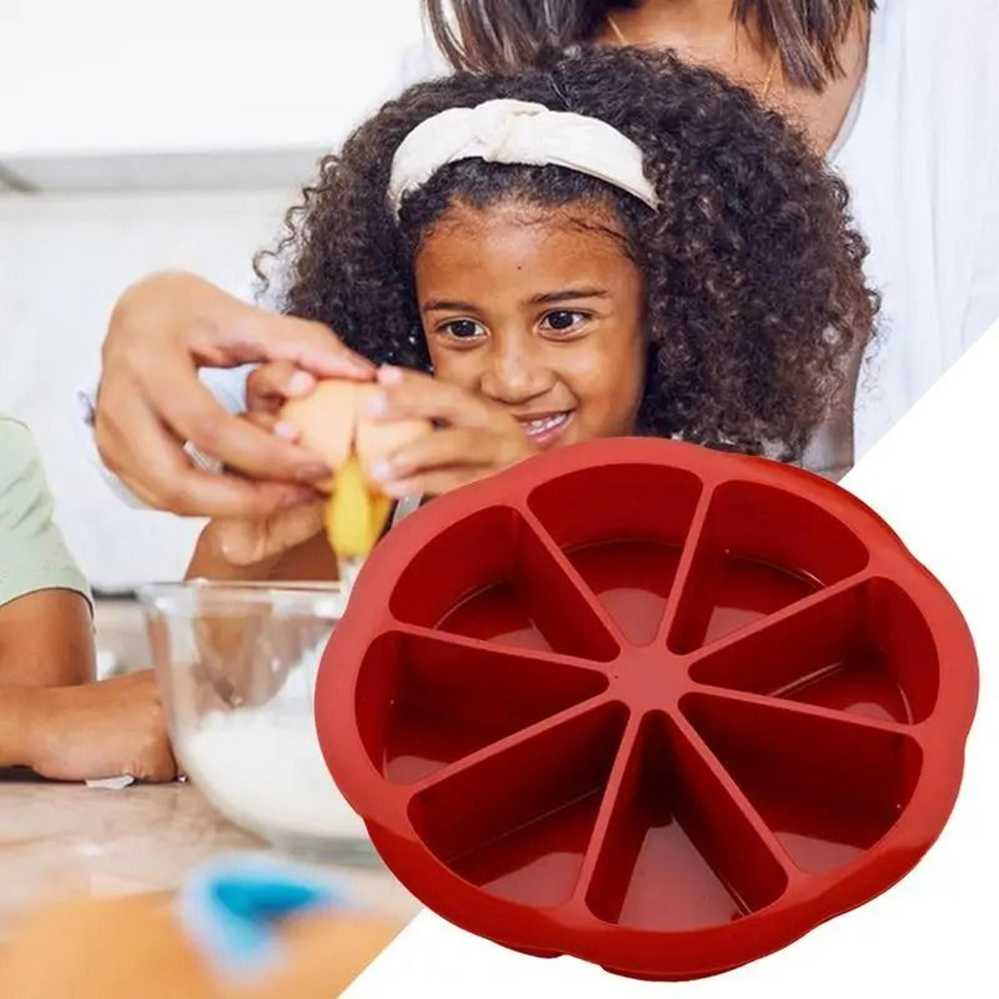 8Triangle Cavity Silicone Baking Mold 3