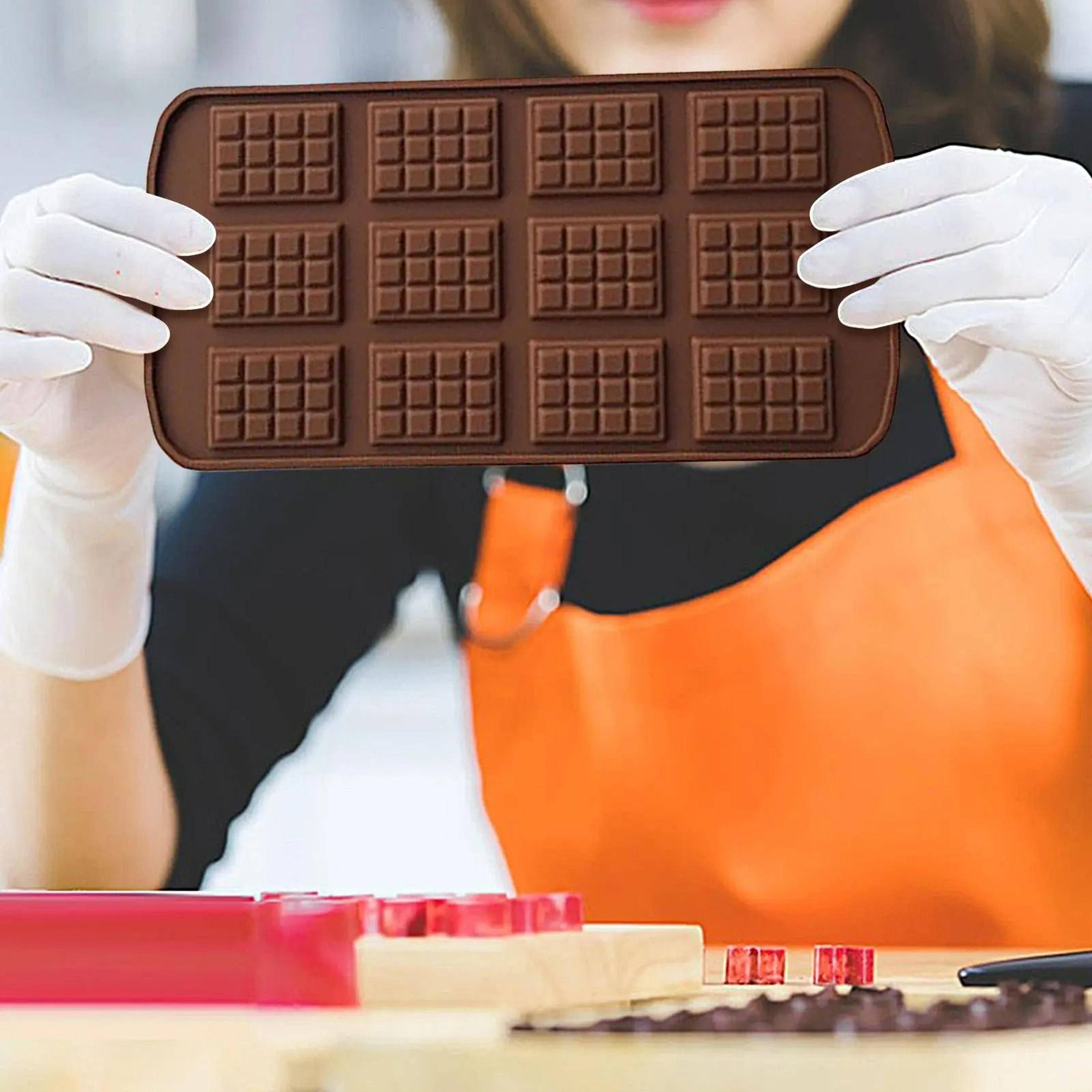 DIY Silicone Chocolate And Candy Mold 5