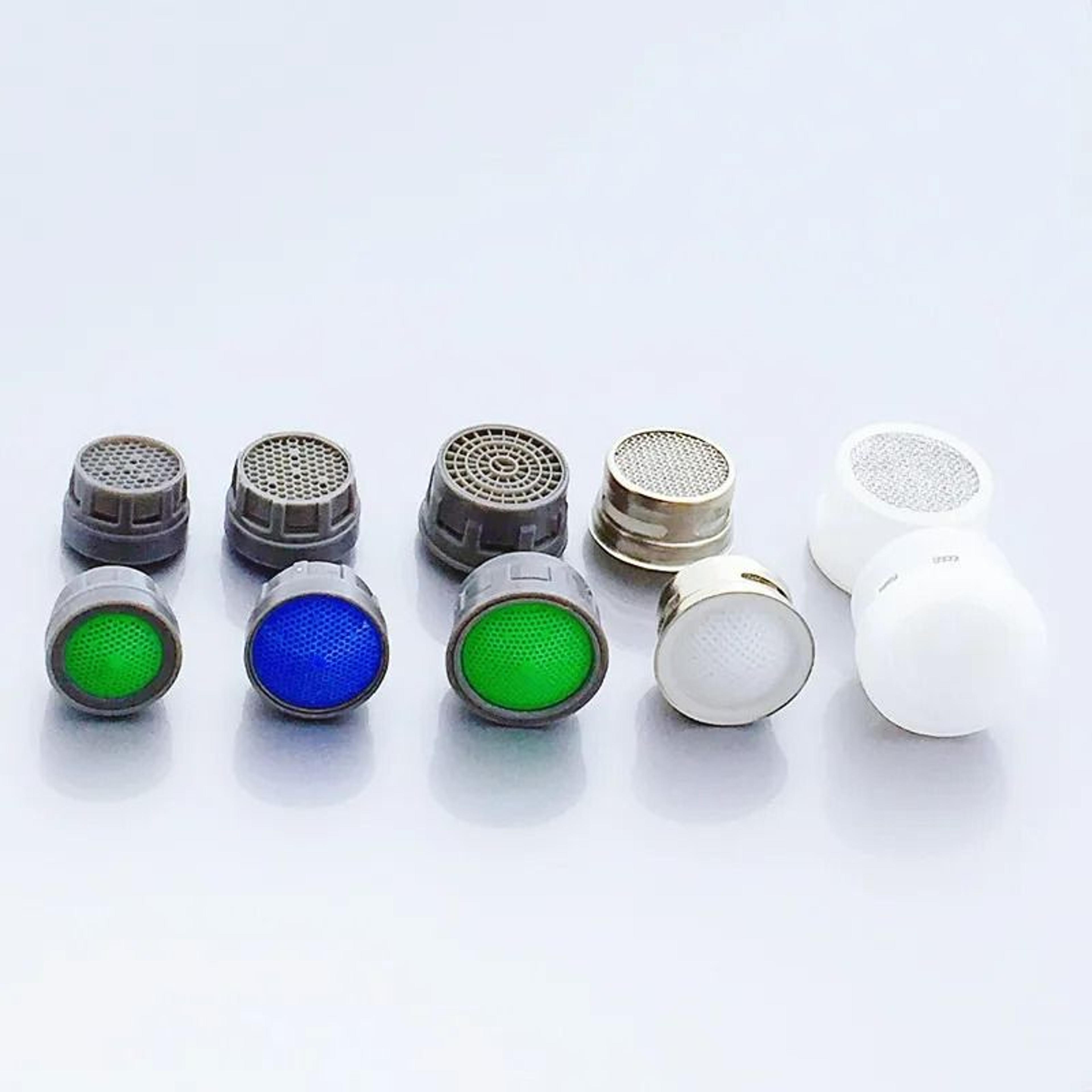 2Pack WaterSaving Chrome Faucet Aerator  AntiSplash Filter Diffuser Nozzle 4