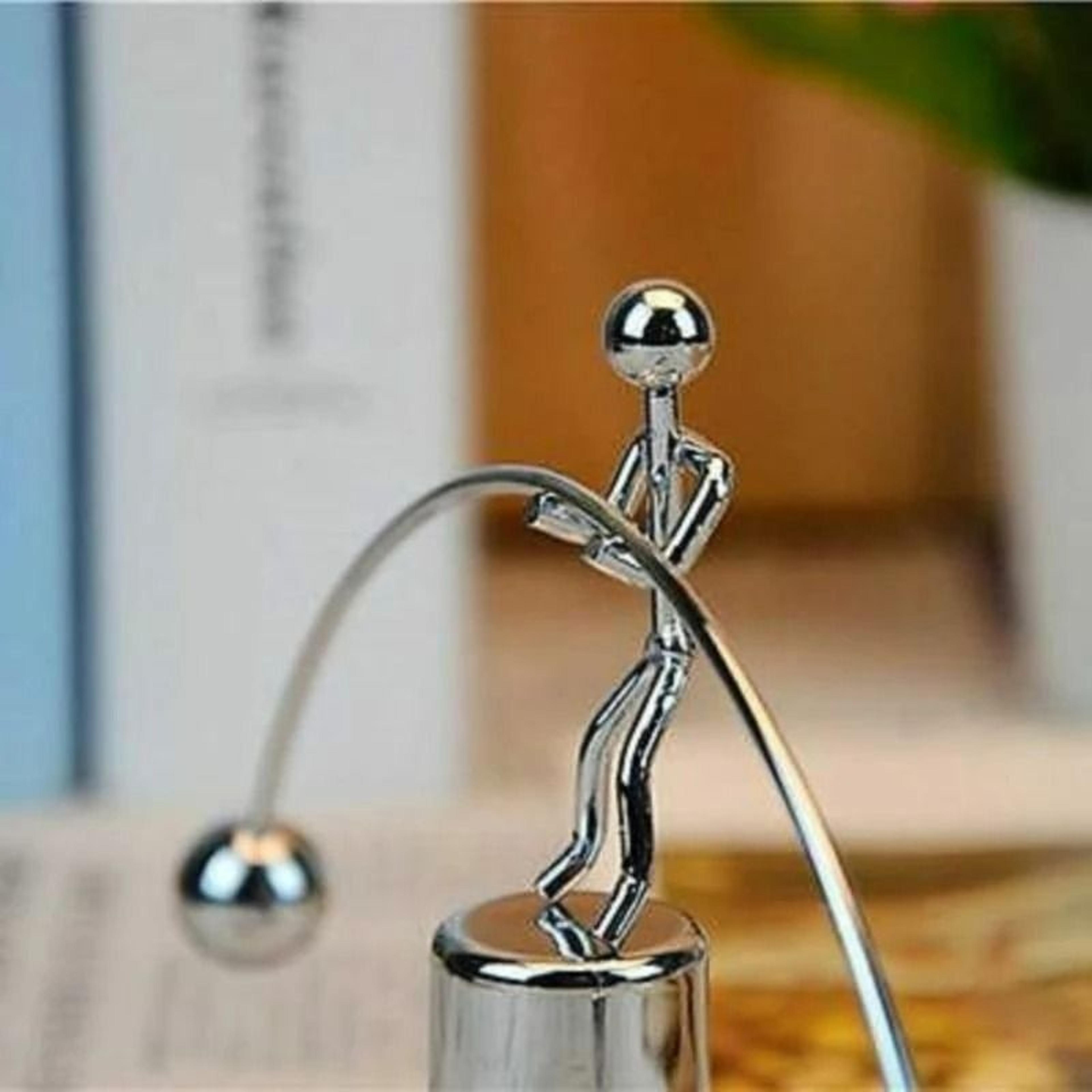 Creative Newtons Cradle Balance Pendulum  Physics Desk Toy 1