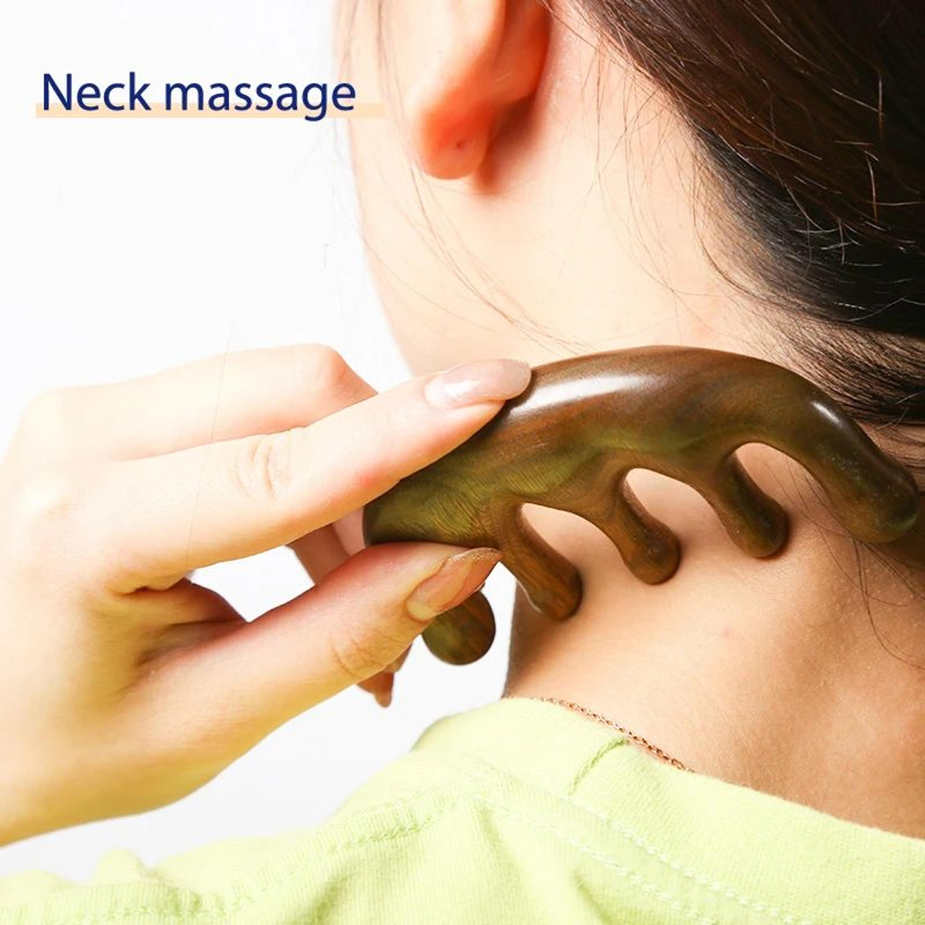 Natural Sandalwood WideTooth Scalp Massager  Facial Gua Sha Comb 3