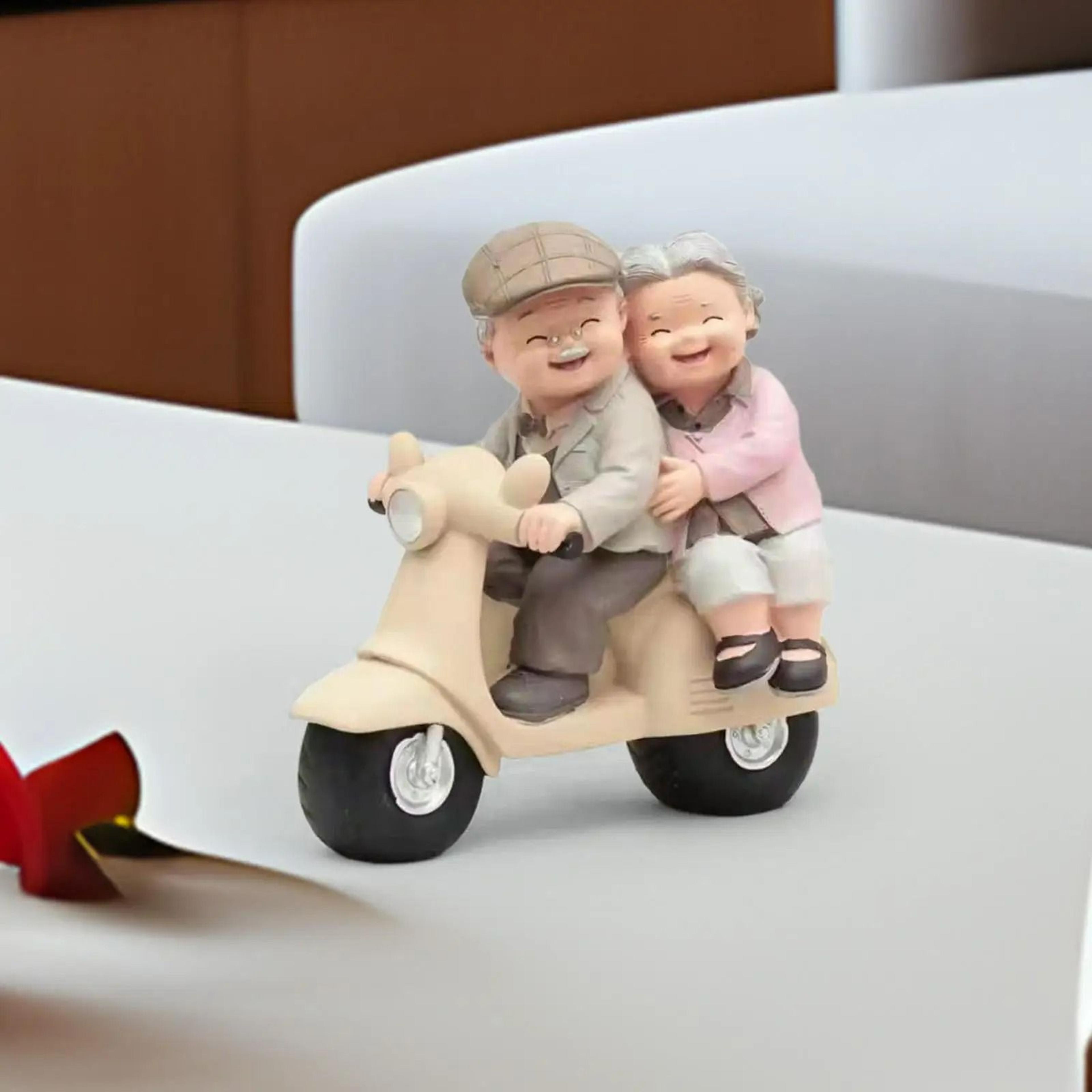 hand-painted old couple resin statue & anniversary figurine