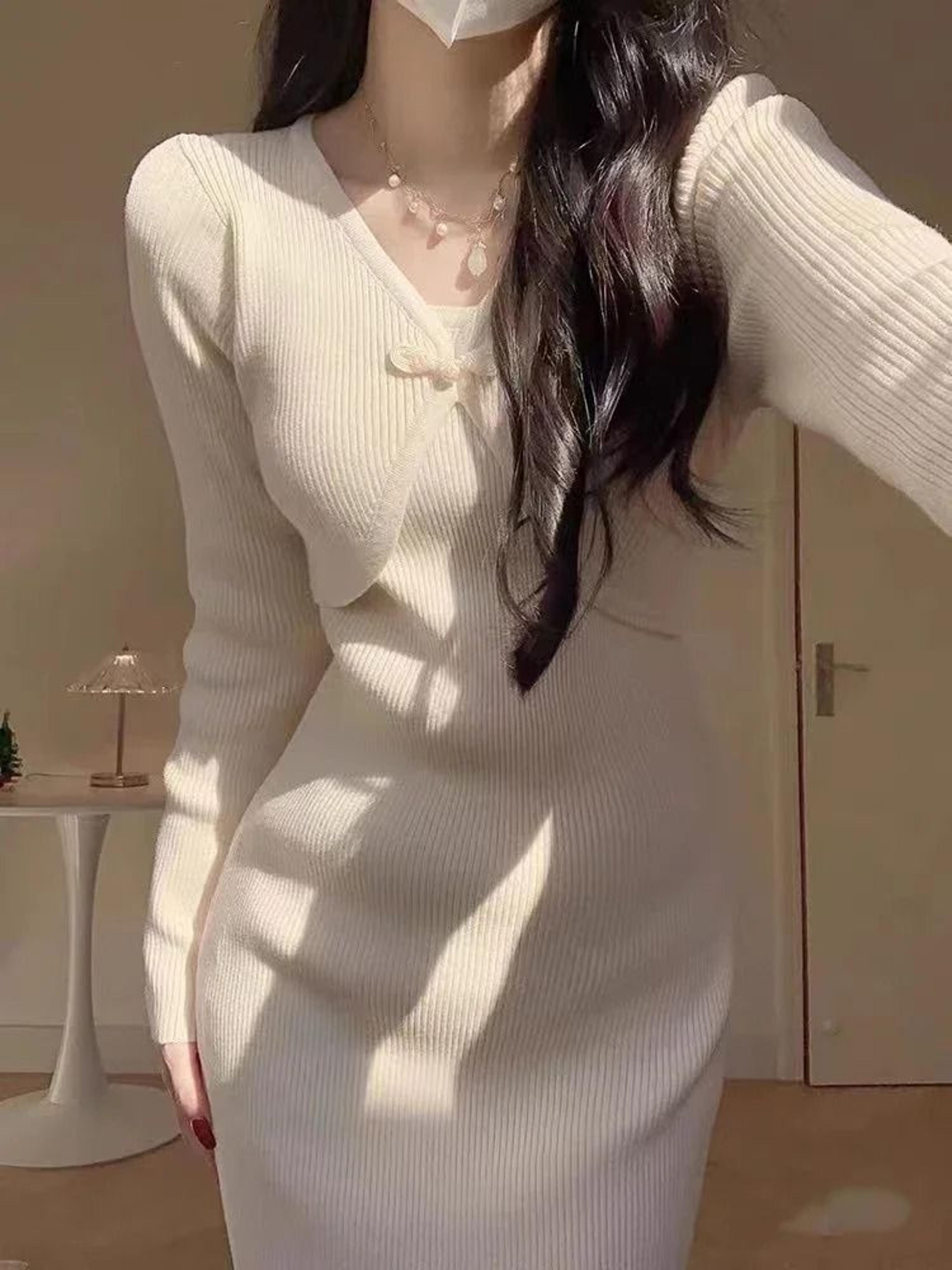 Elegant Vintage Crochet Bodycon Midi Knit Dress 1
