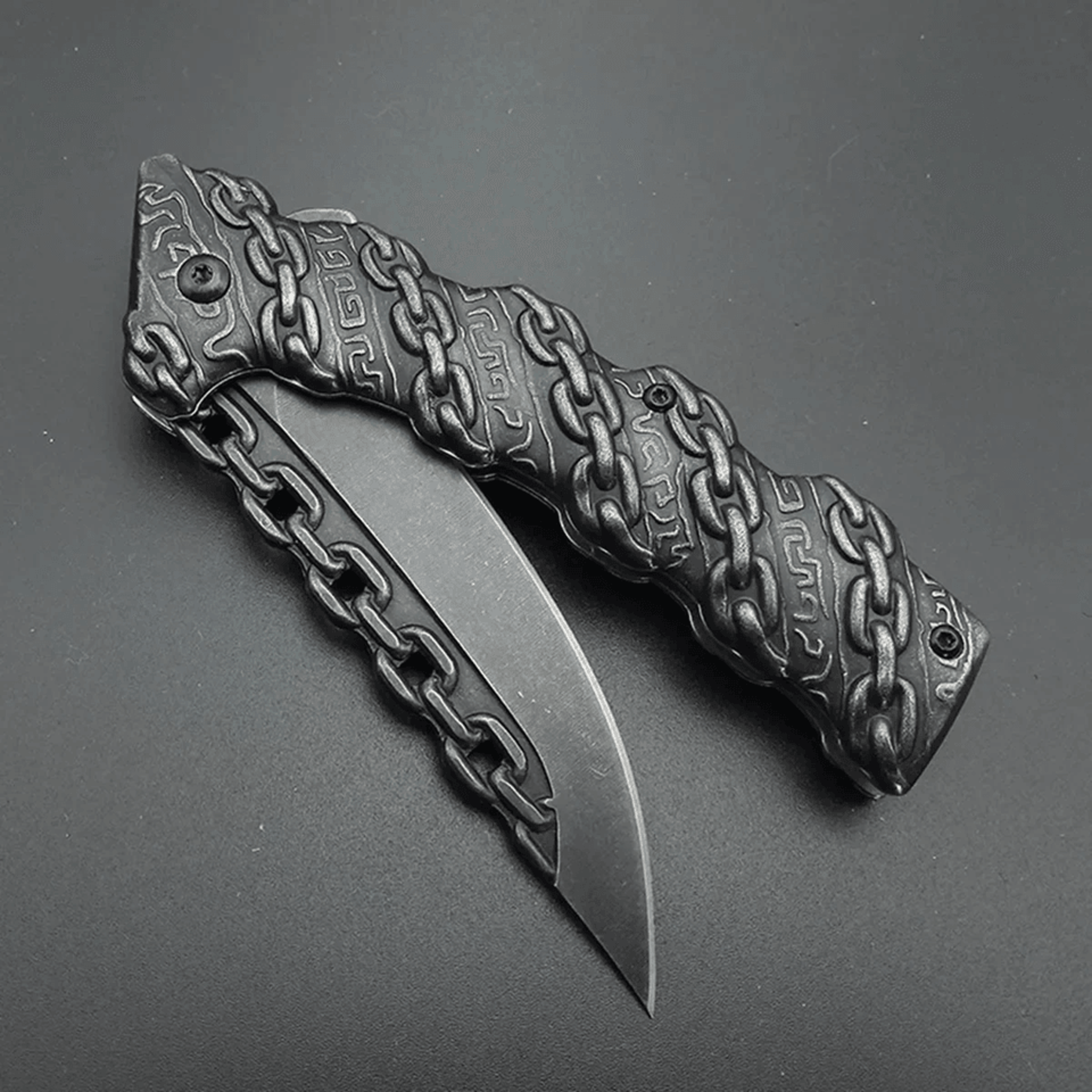 TrailEdge Folding Pocket Knife  Stainless Steel Outdoor Knife With Embossed Chain Handle 3