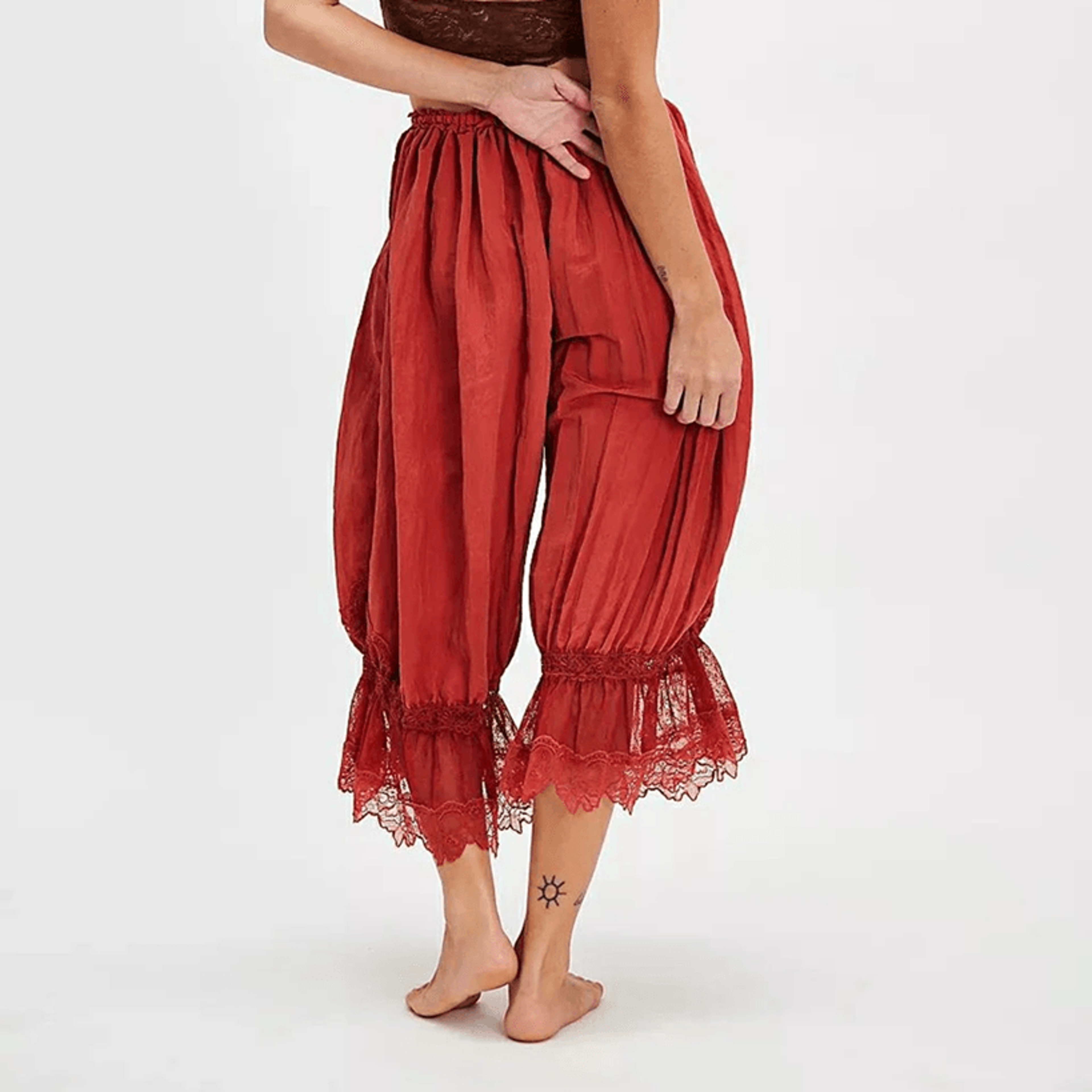 BloomEase Womens Y2K Loose Fit Cropped Pants With Lace Patchwork 4