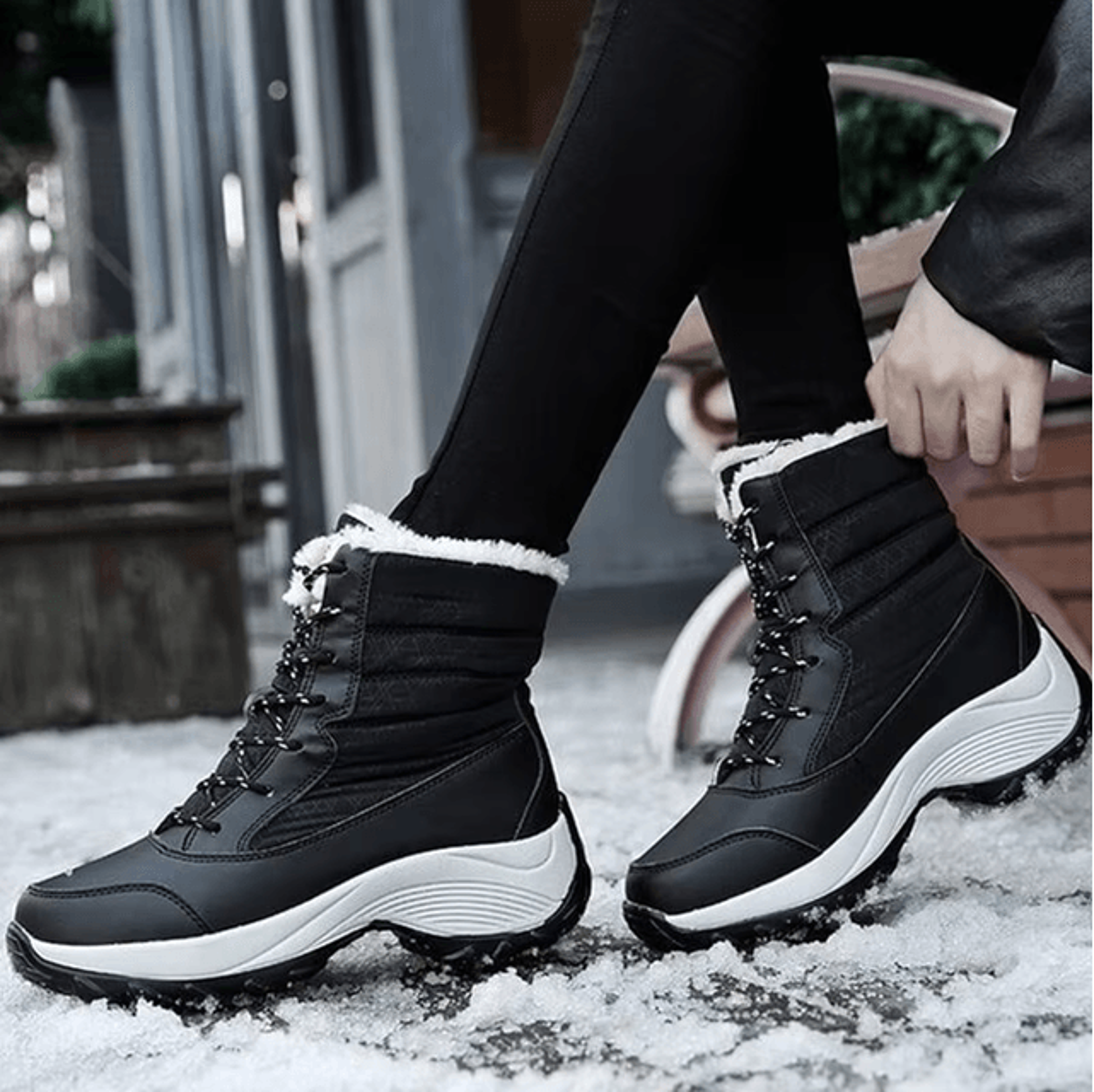Womens Waterproof Winter Snow Boots With Fur Lining 1