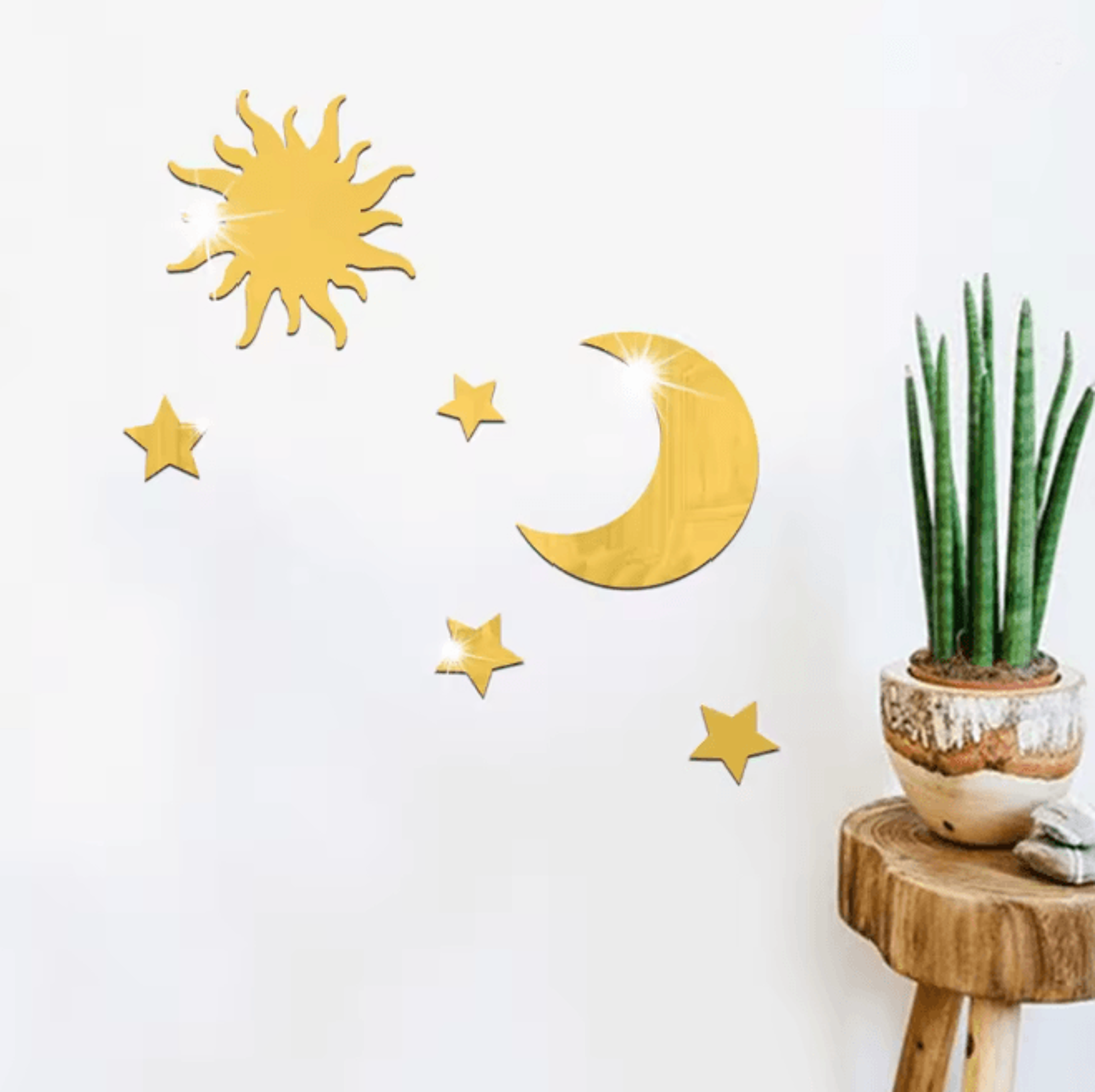 LunaReflections Star And Moon Acrylic Wall Mirror Set 1