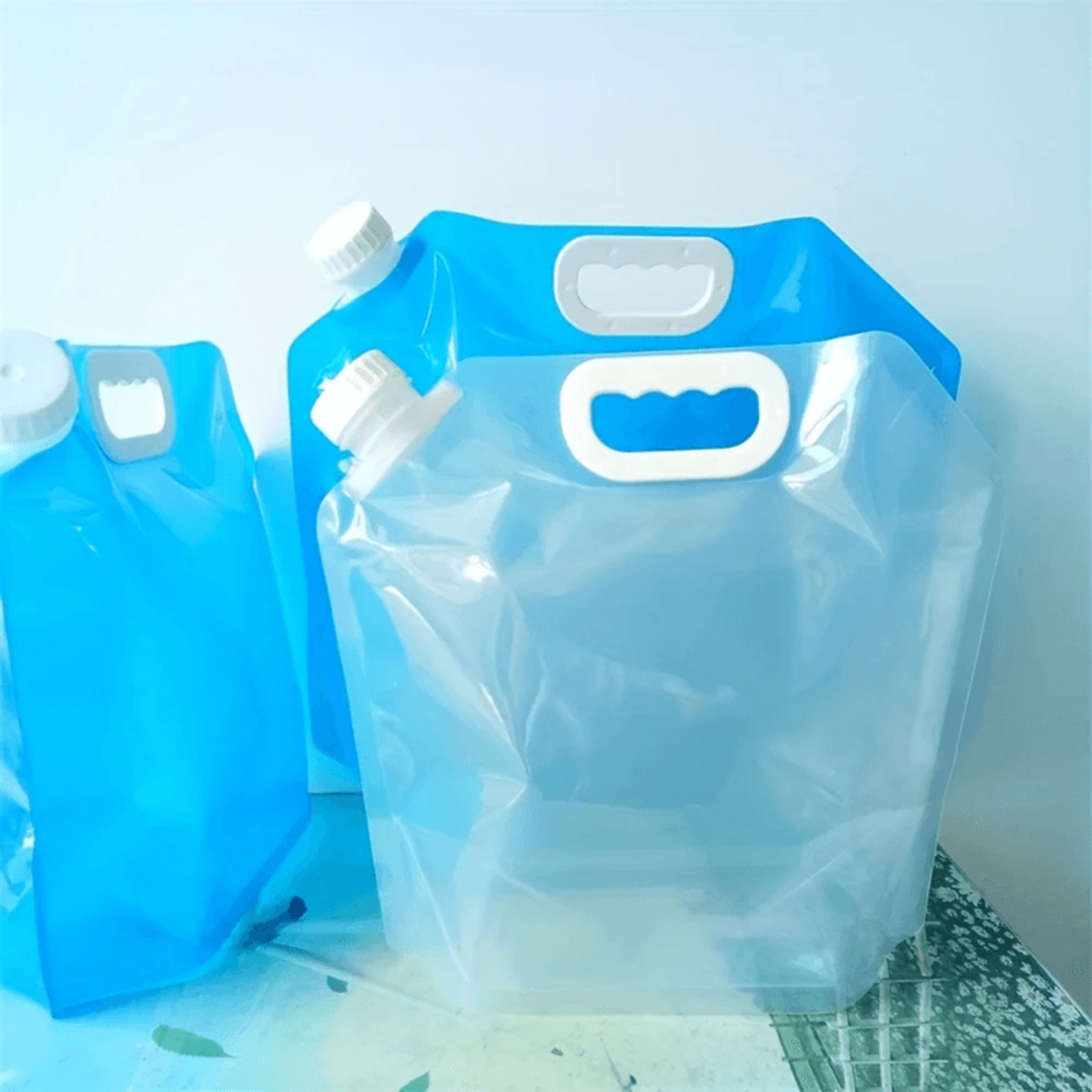 FoldSafe Collapsible Water Container For Camping And Emergency Use 1