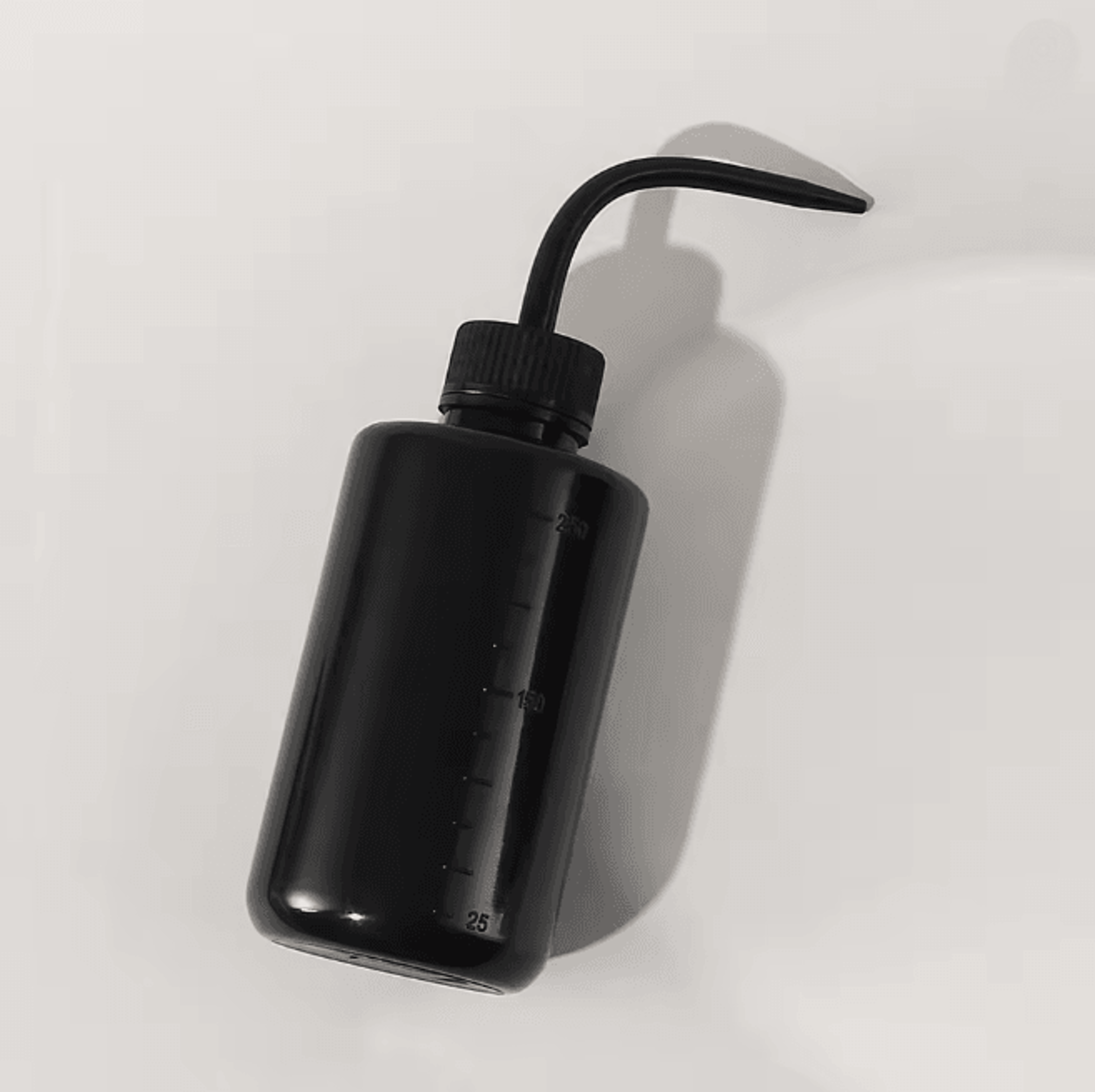 Precision Squeeze Water Bottle For Plant Irrigation And Rinsing 5