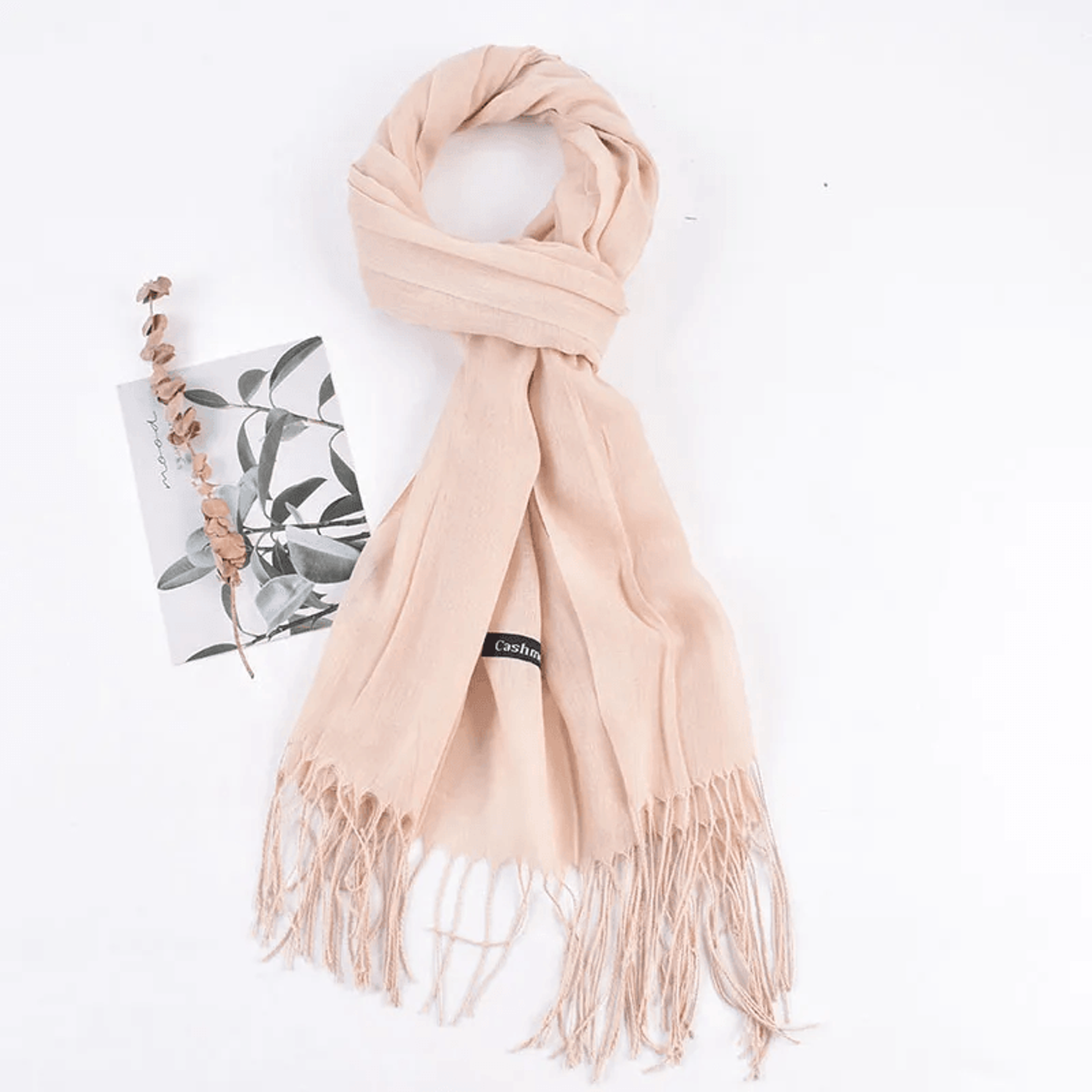 Unisex scarf worn for commuting