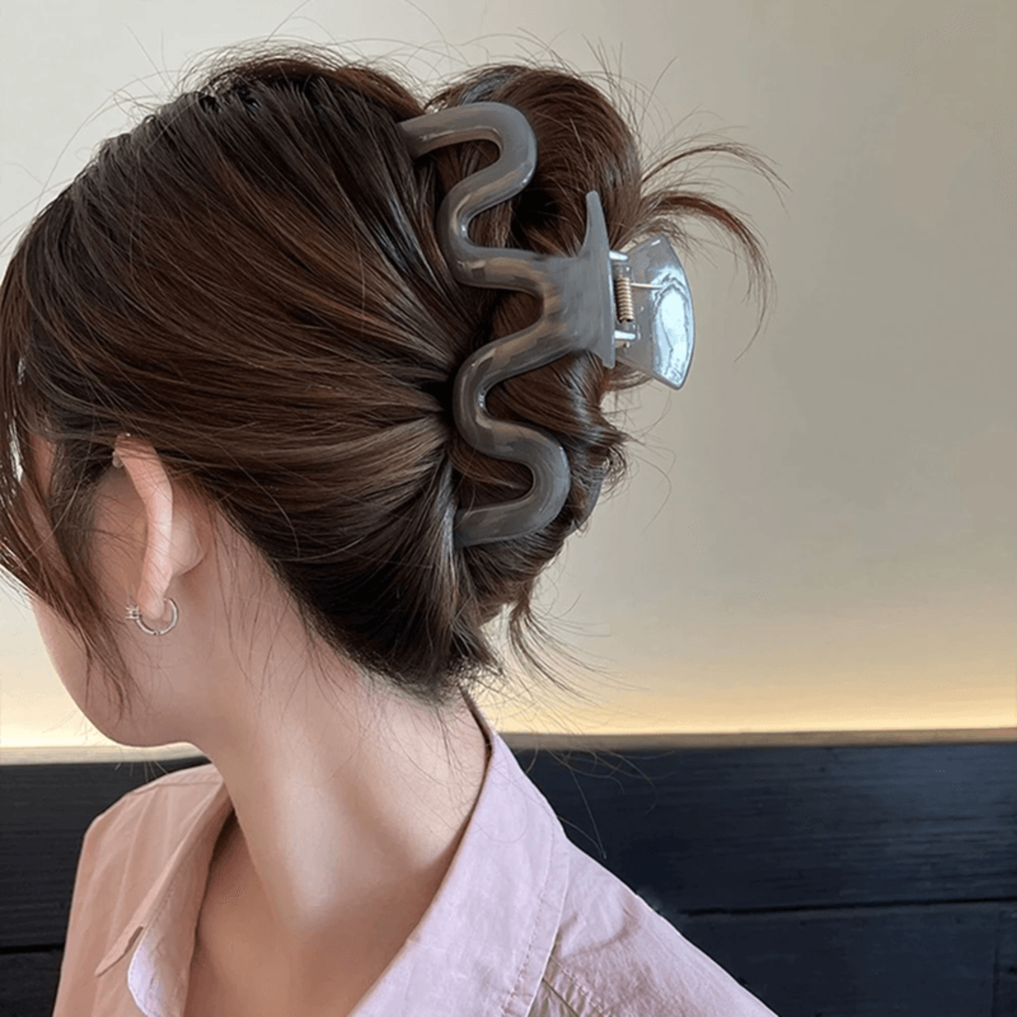 Large Hair Claw Clip For Thick Hair Strong Hold Ponytail Accessory 2