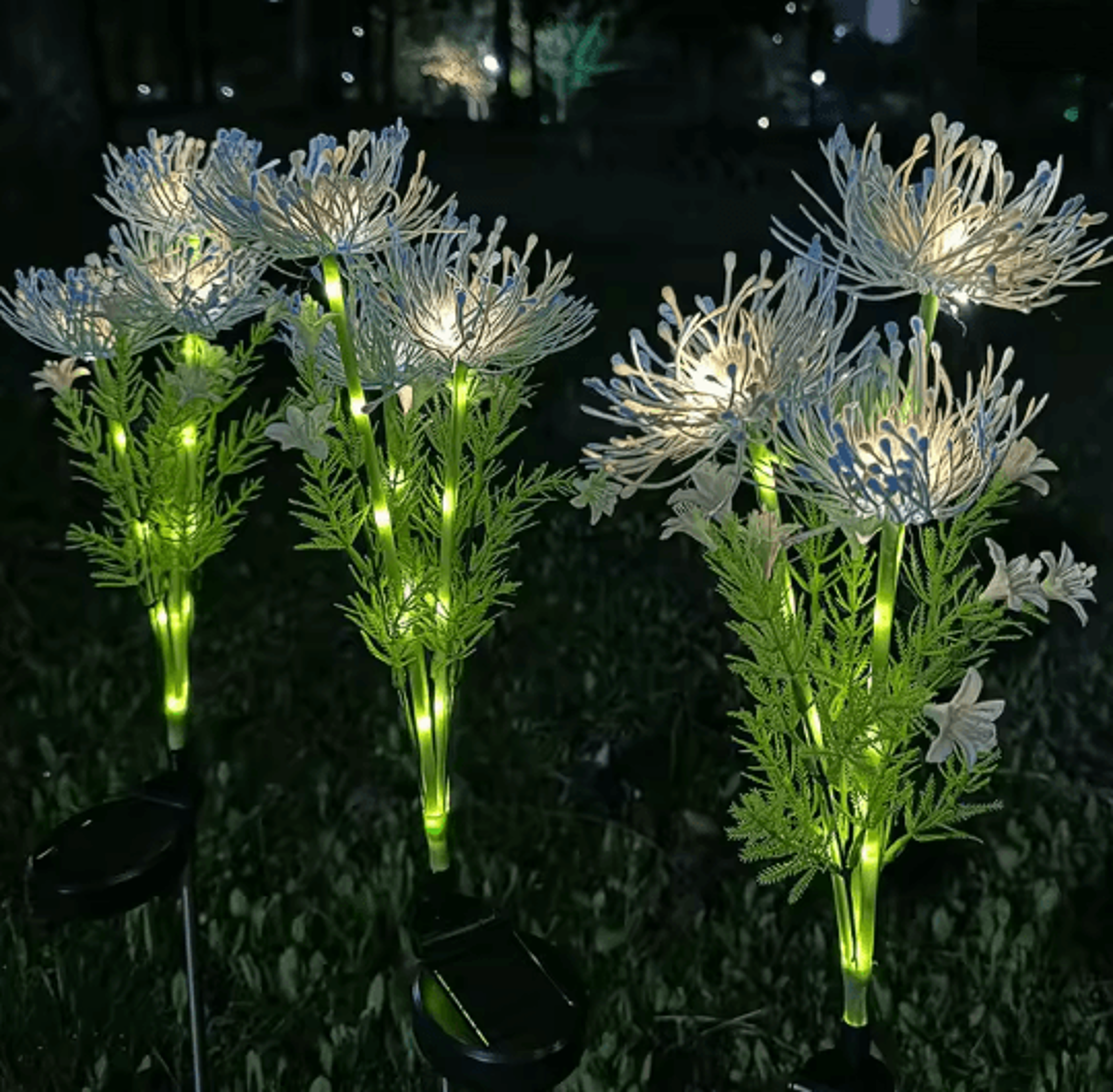 BloomGlow Solar Garden Flower Lights For Outdoor Lawn And Courtyard Decor 3