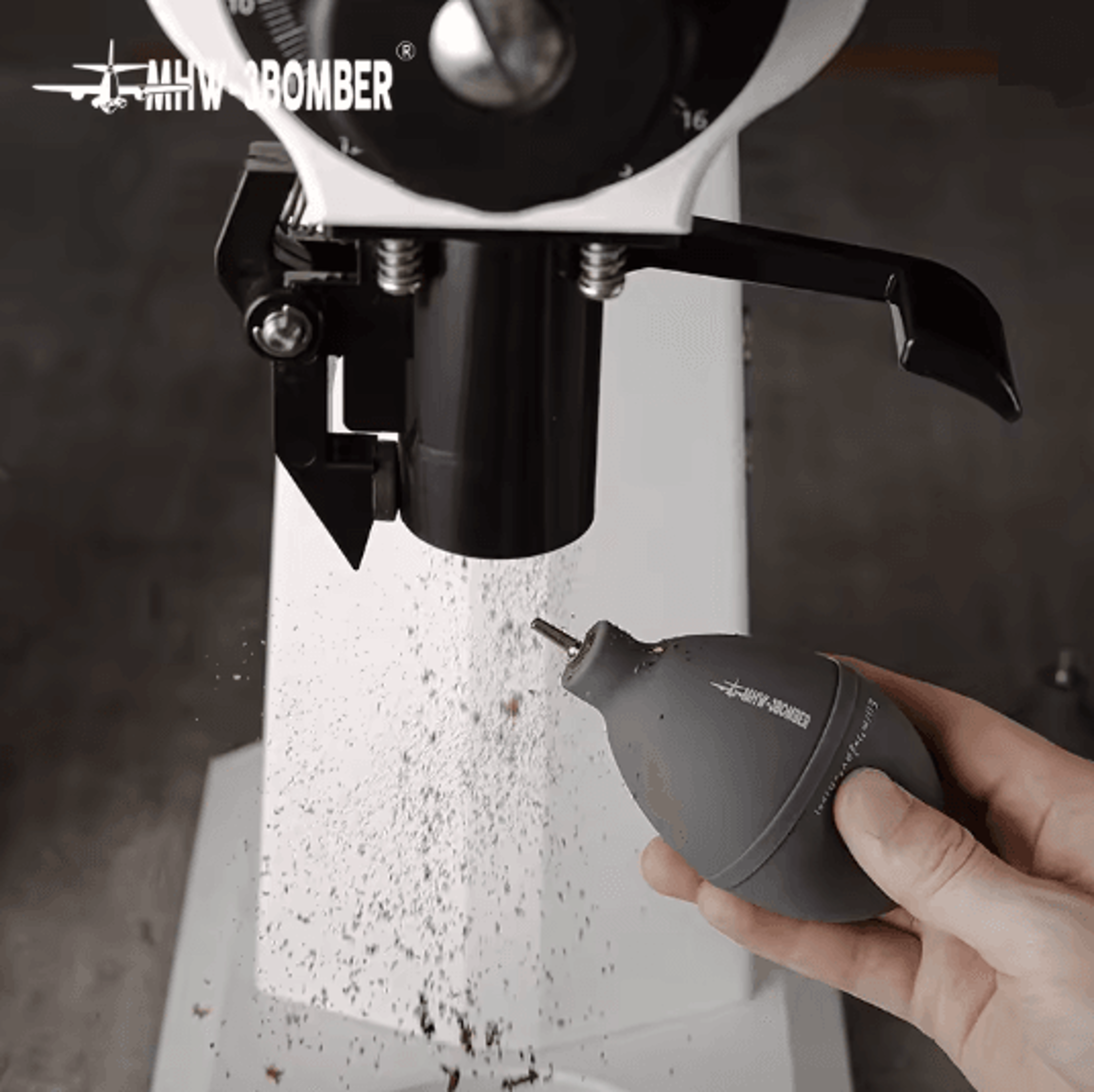 MHW 3BOMBER Coffee Grinder Air Blower Cleaning Tool For Baristas 1