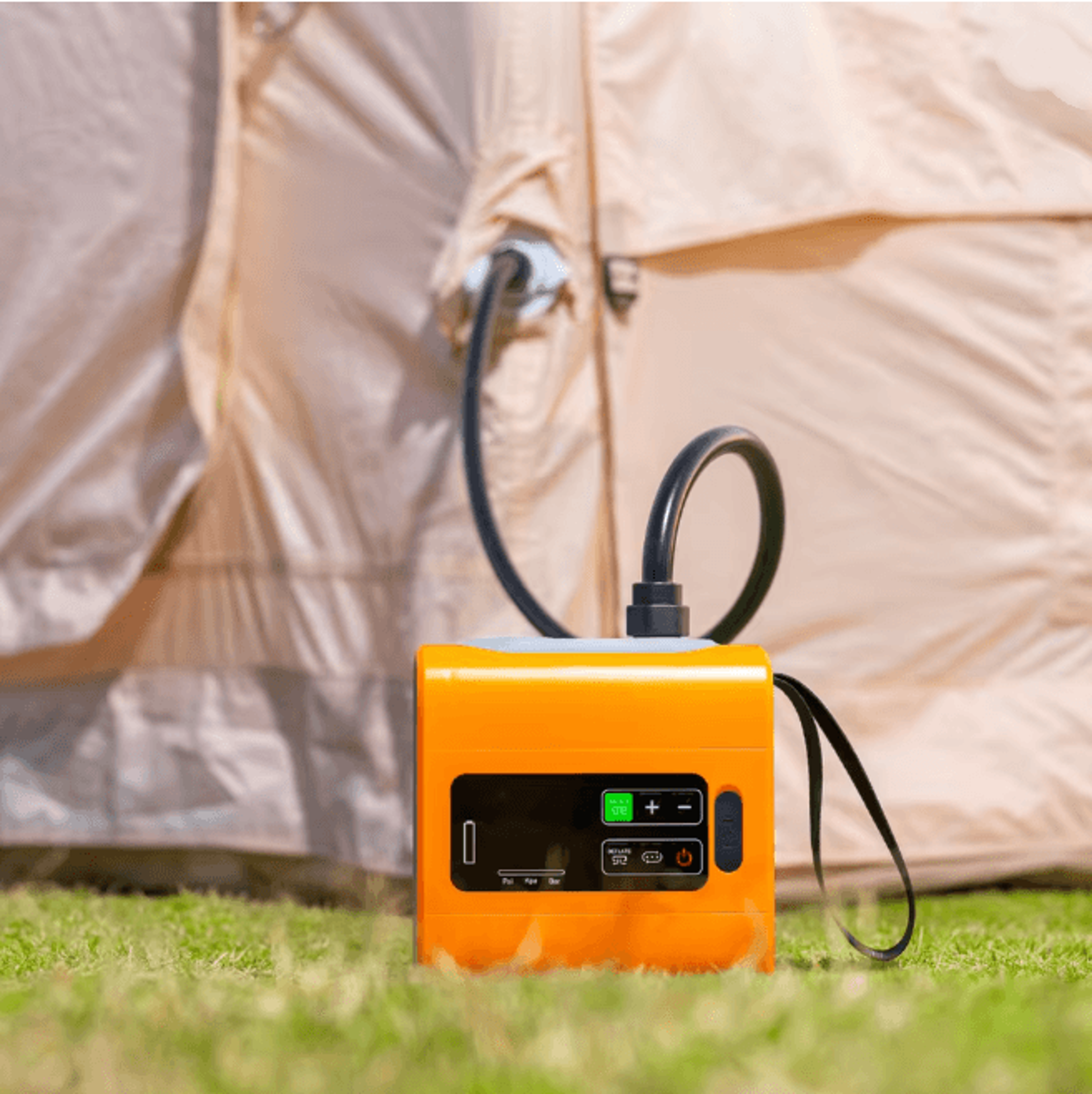 WESTTUNE Portable Wireless Air Pump Mini Electric Inflator And Deflator For Travel And Outdoor Use 3