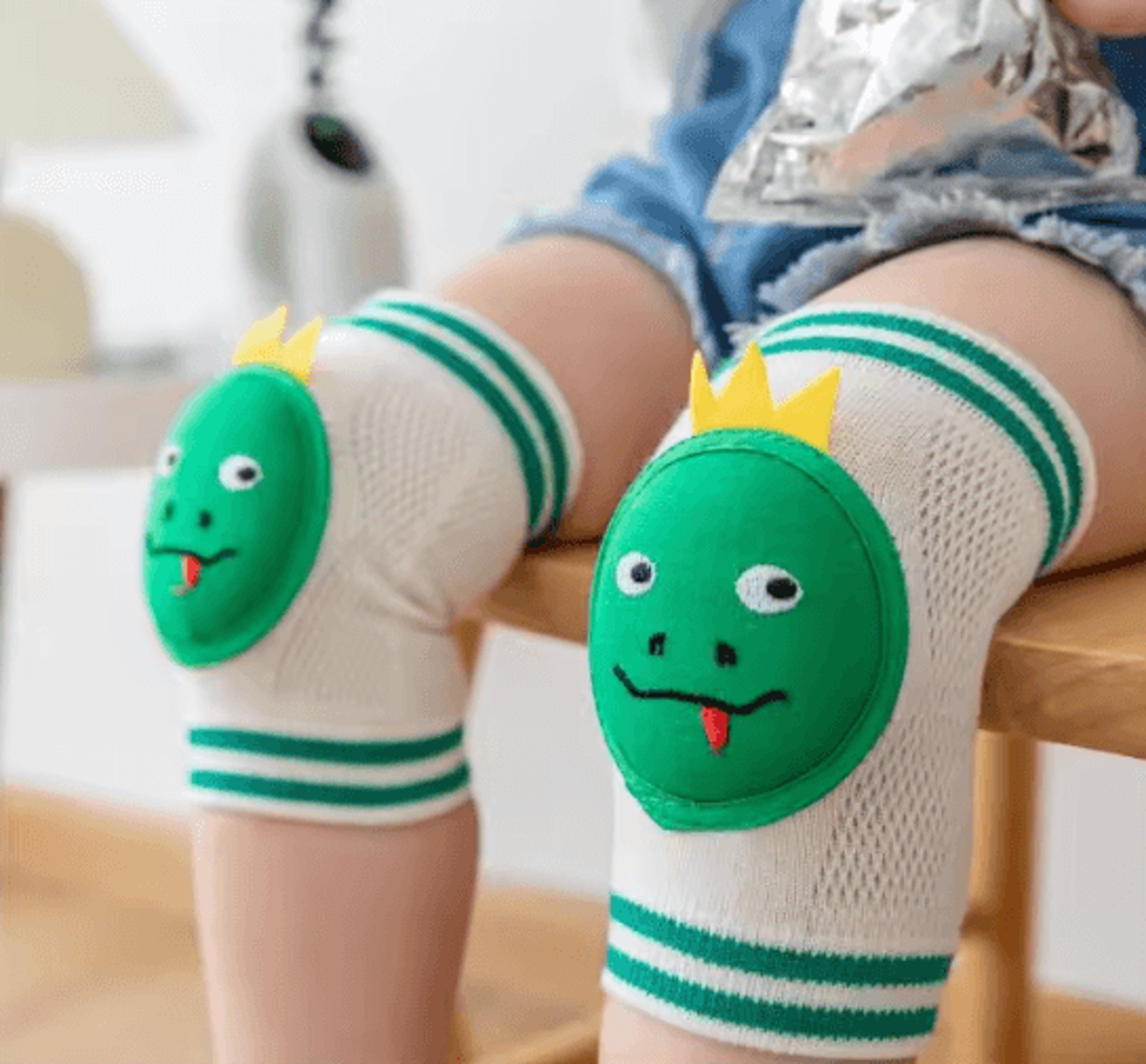CrawlGuard Baby Knee Pads Anti Slip Protective Crawling Support 7