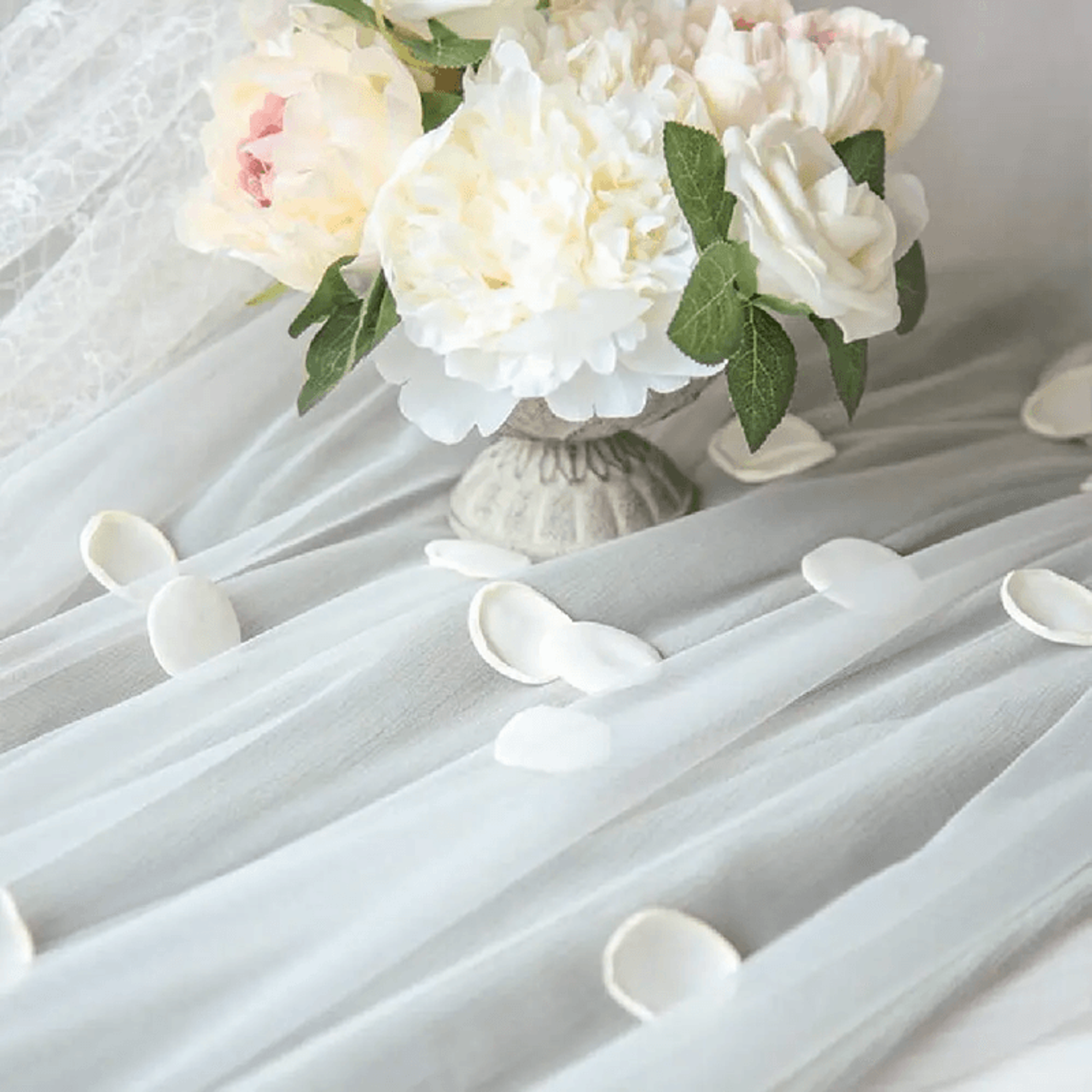 300 piece ivory silk rose petals for wedding aisle and romantic decor