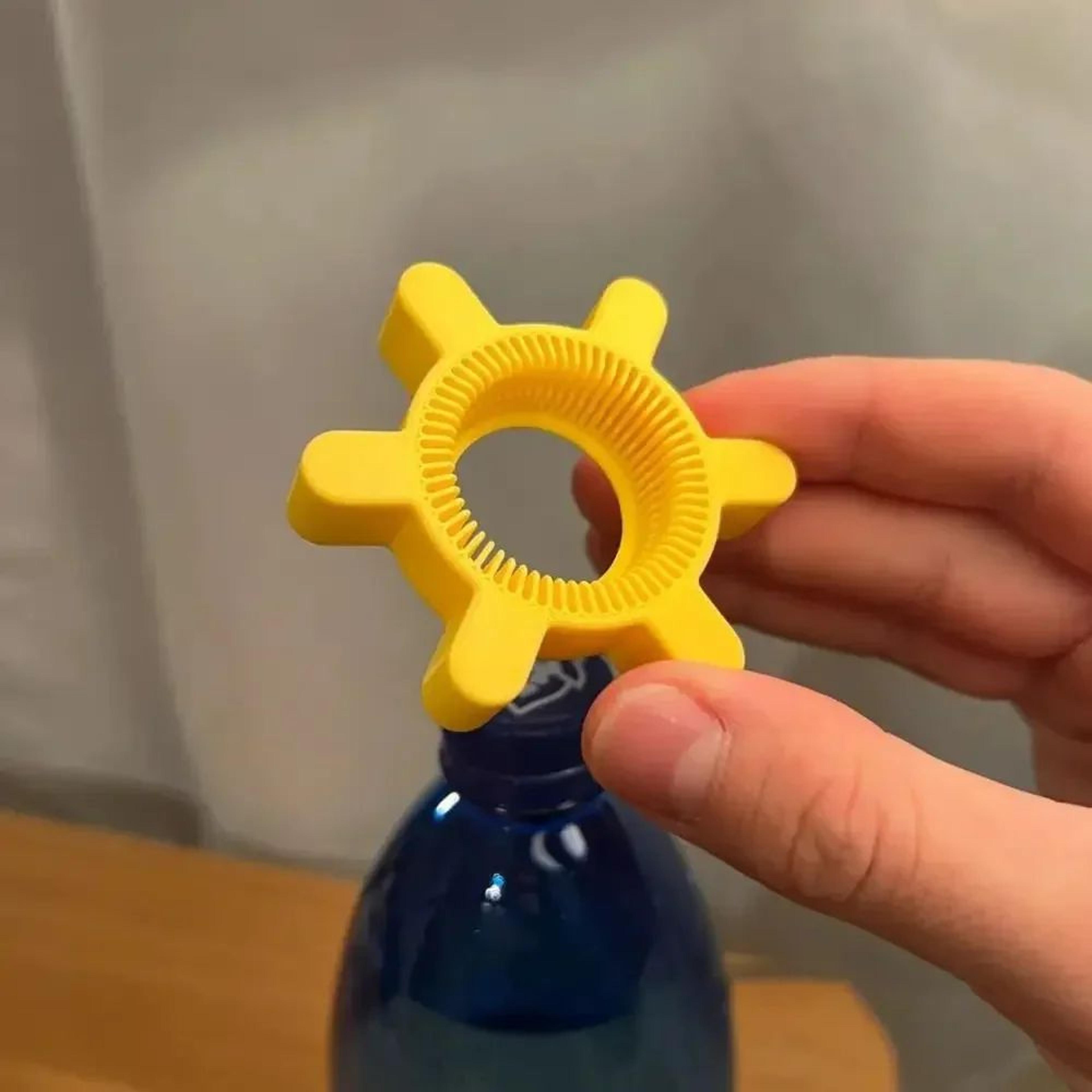 Multi Function Bottle Opener Jar Lid Opener Tool For Easy Grip 2