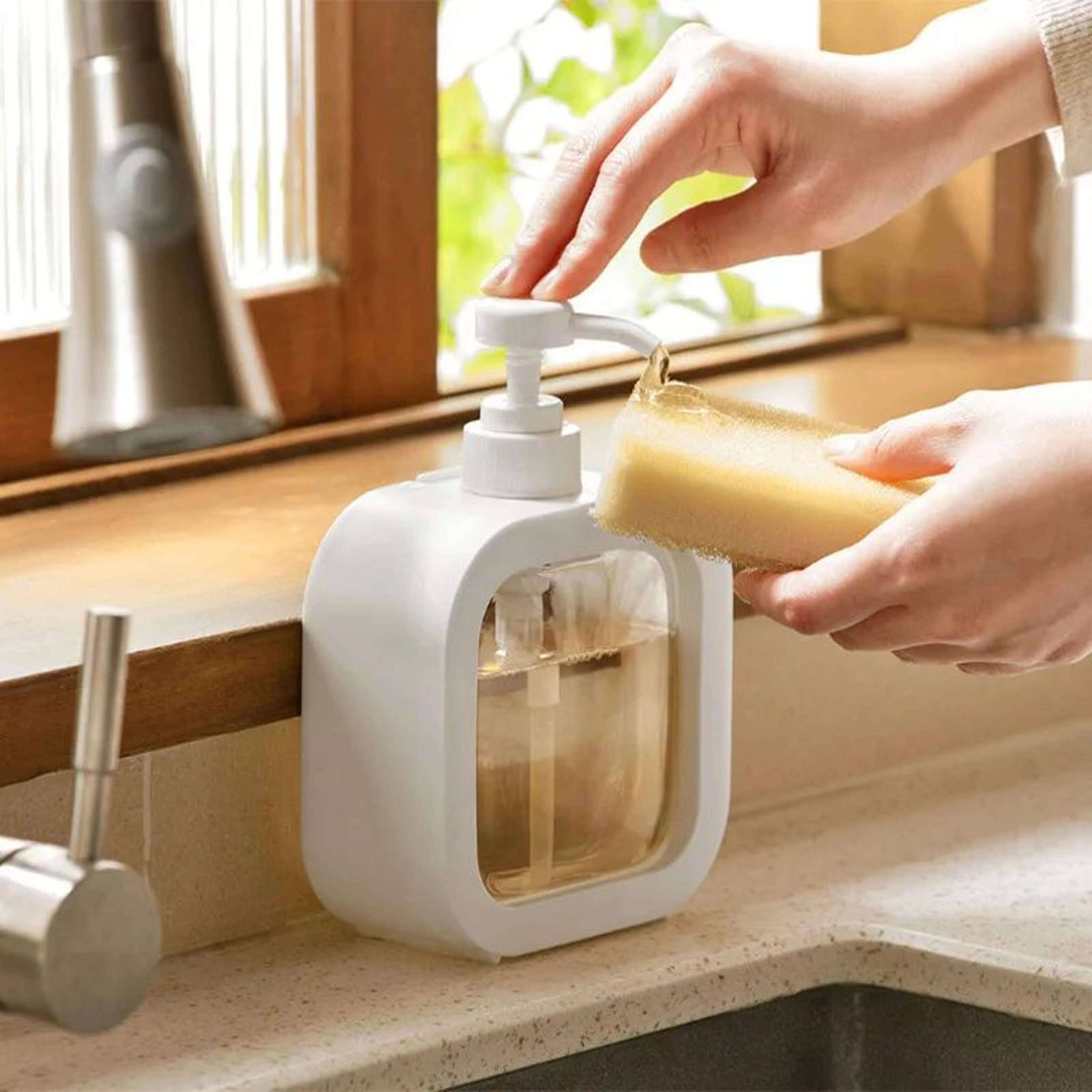 Transparent Soap Dispenser Bottle Refillable Lotion Pump Container 4