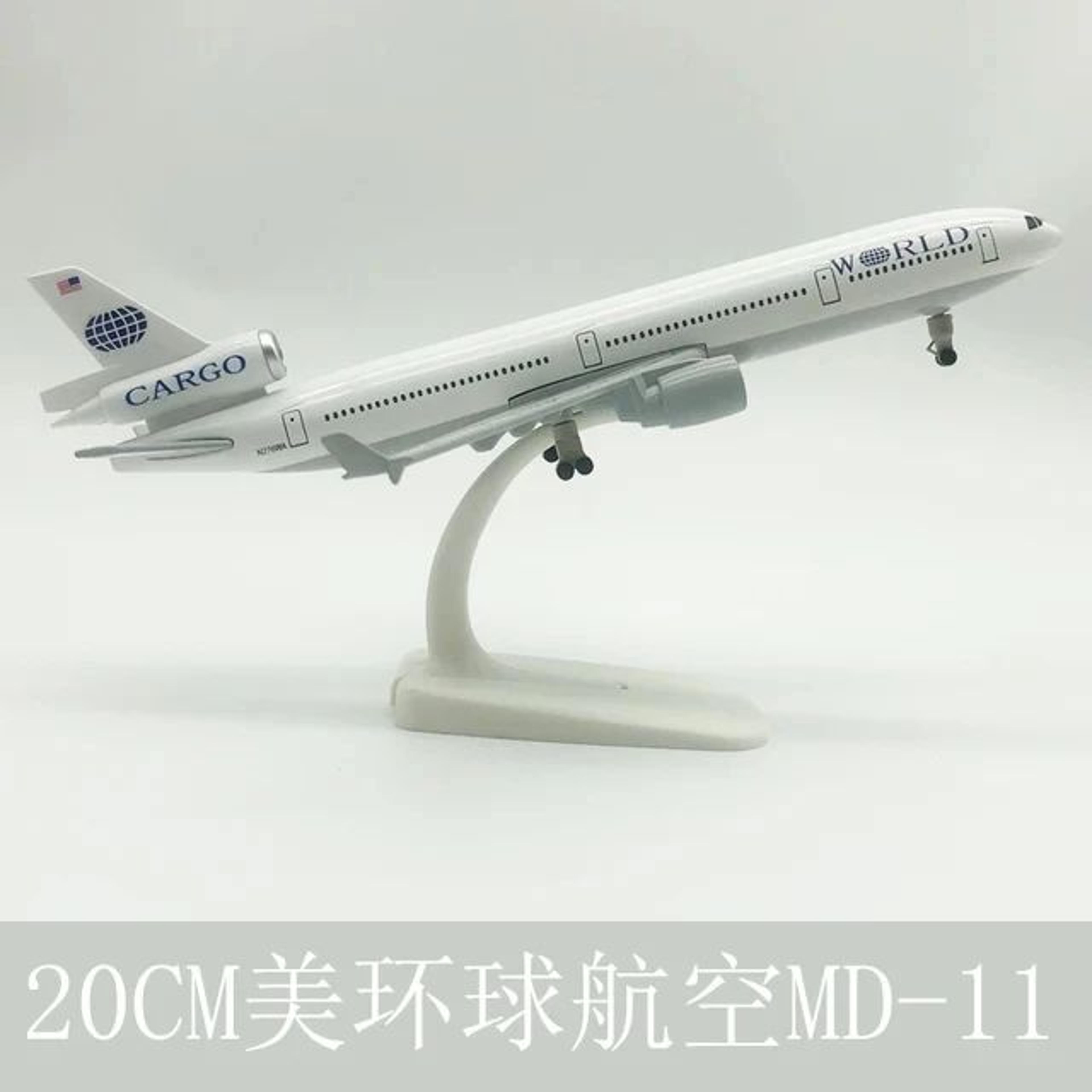 Alloy MD11 Airplane Model With Landing Gear Display 11