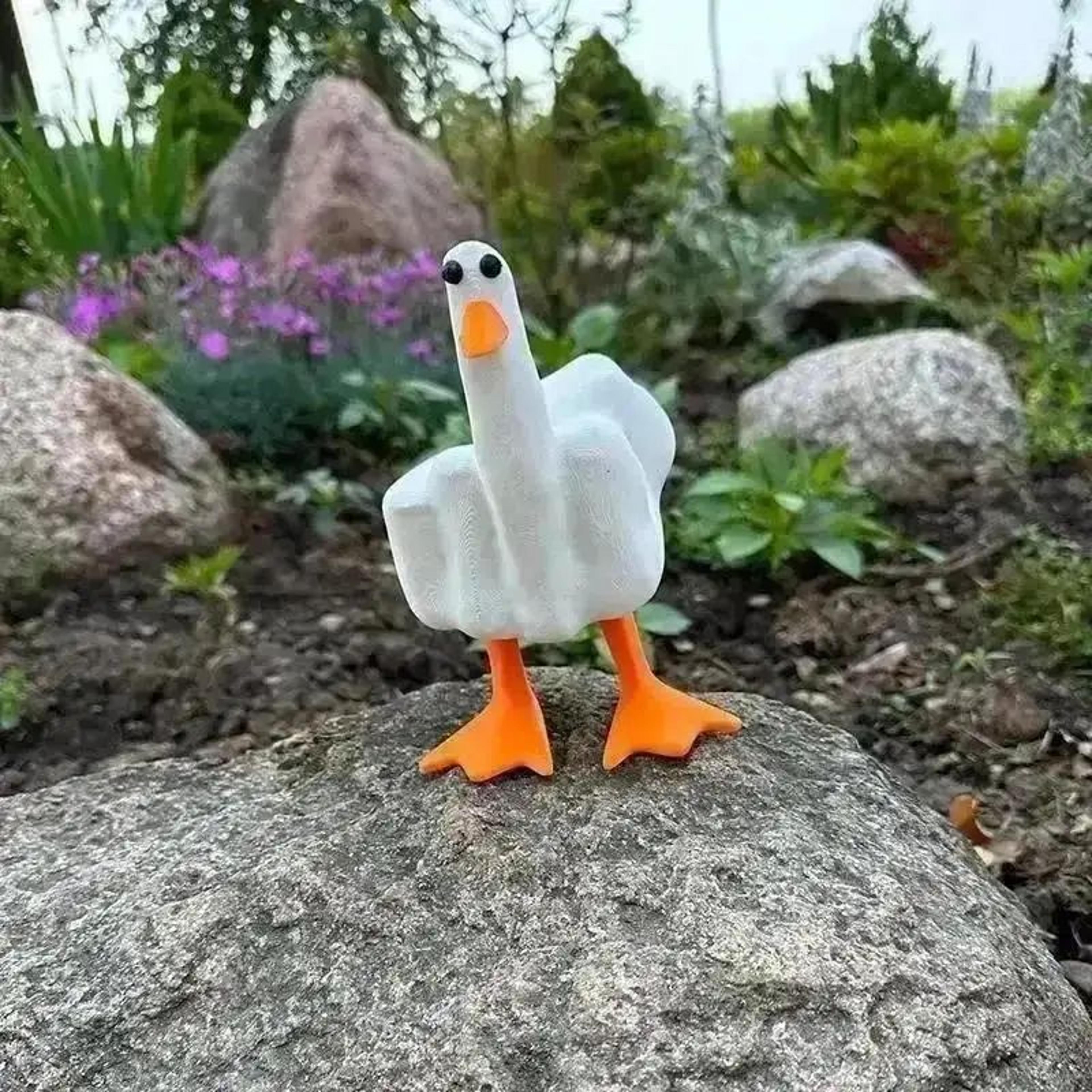 Funny Duck Middle Finger Statue Cute Resin Desk Decor Novelty Gift 4