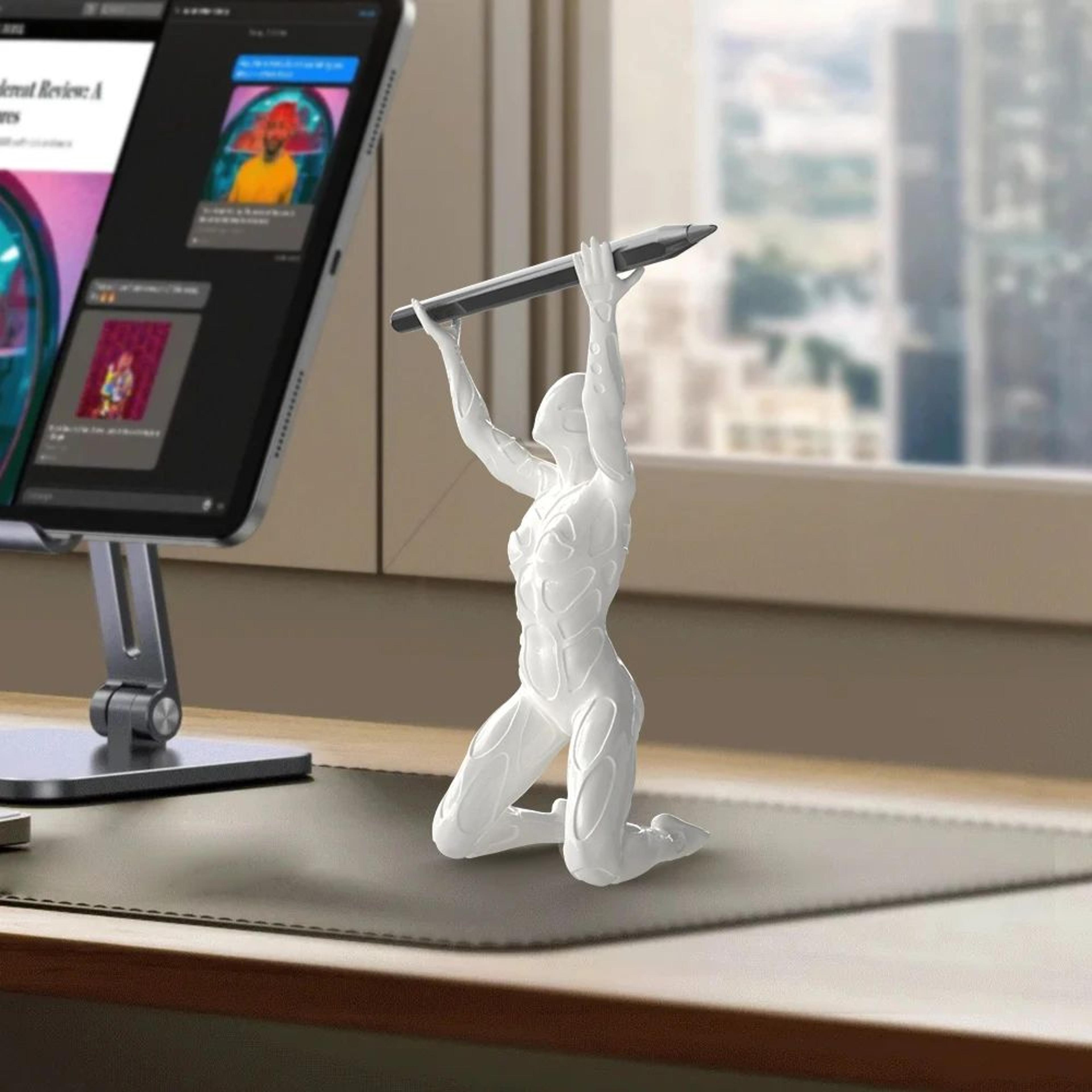 Funny King Pen Holder Desktop Organizer 0