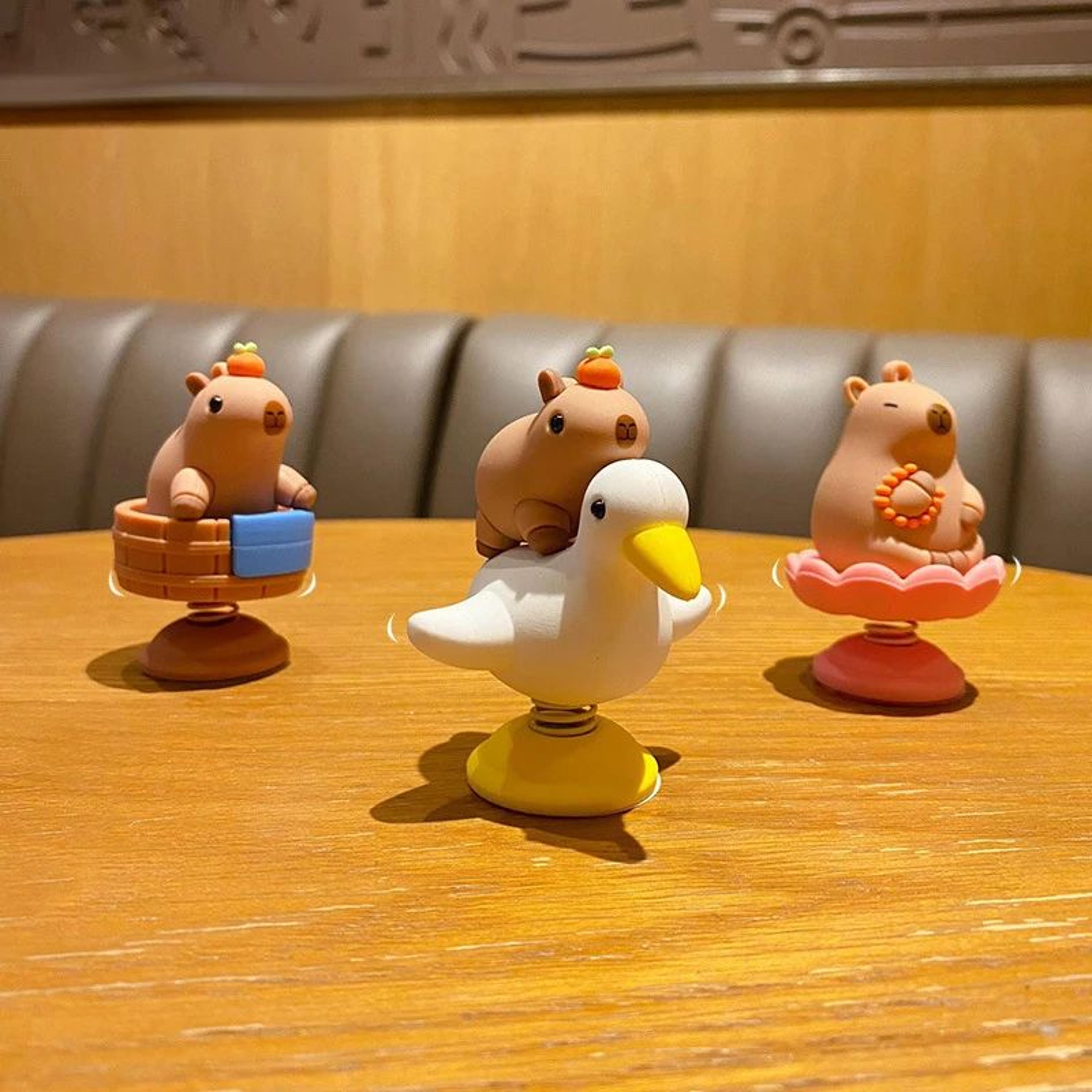 Capybara Bobble Head Car Dashboard Decor 3