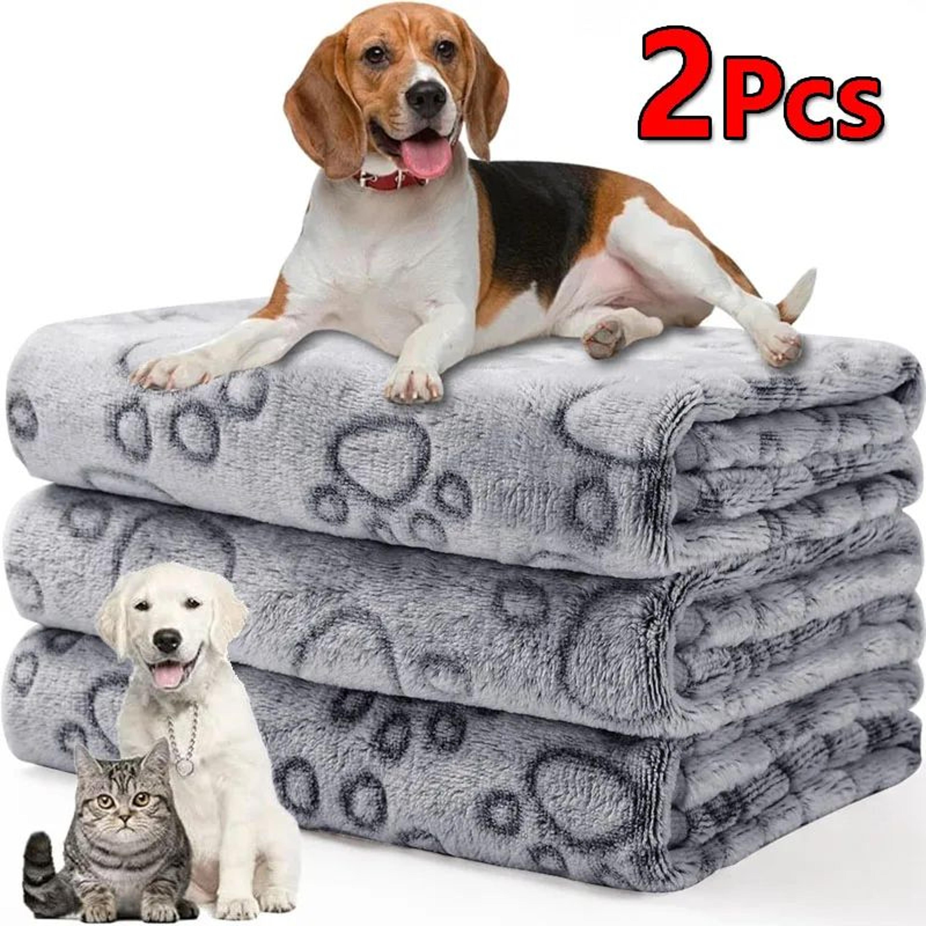soft fluffy paw print pet blanket for dogs and cats