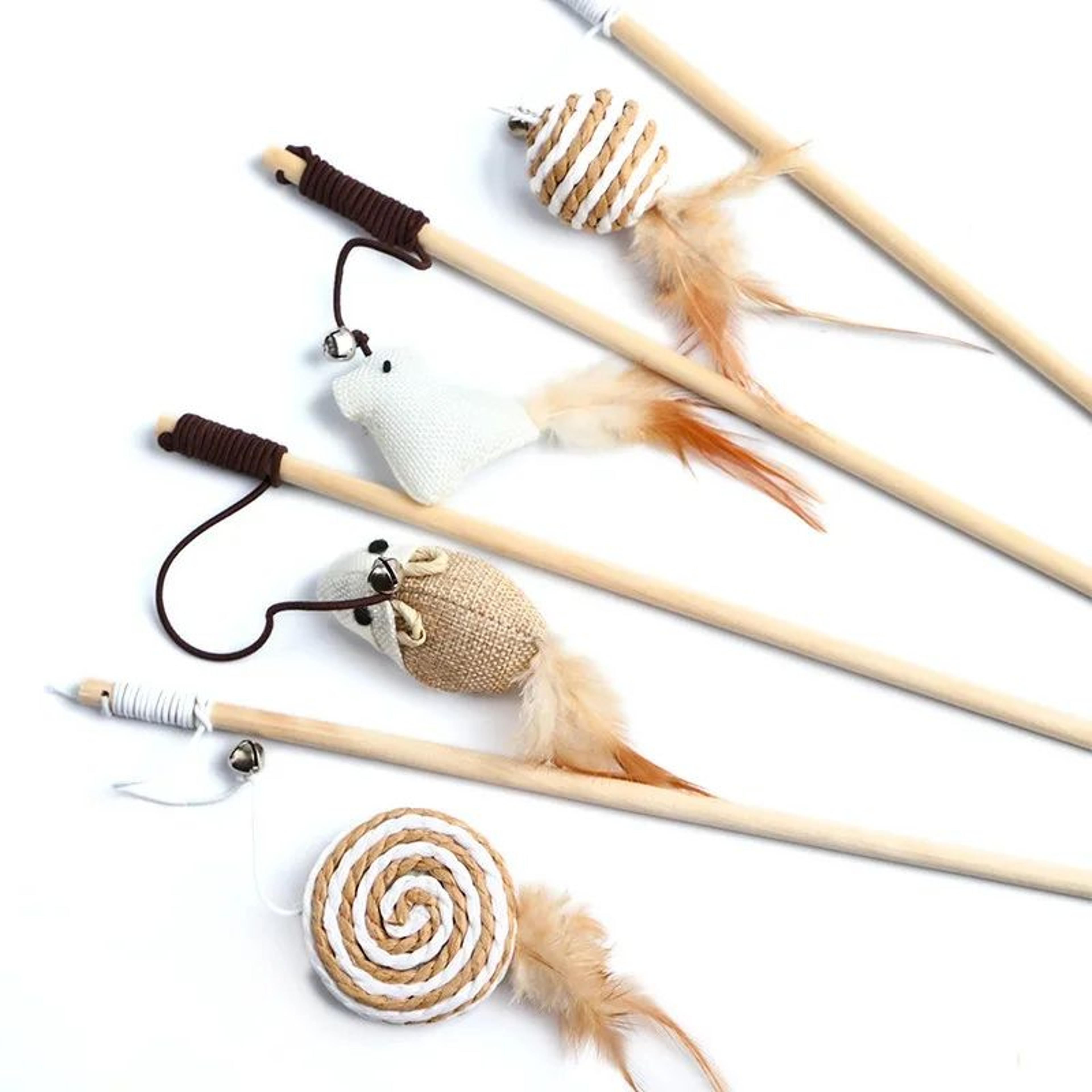 Feather Chase Interactive Cat Wand Toy 0