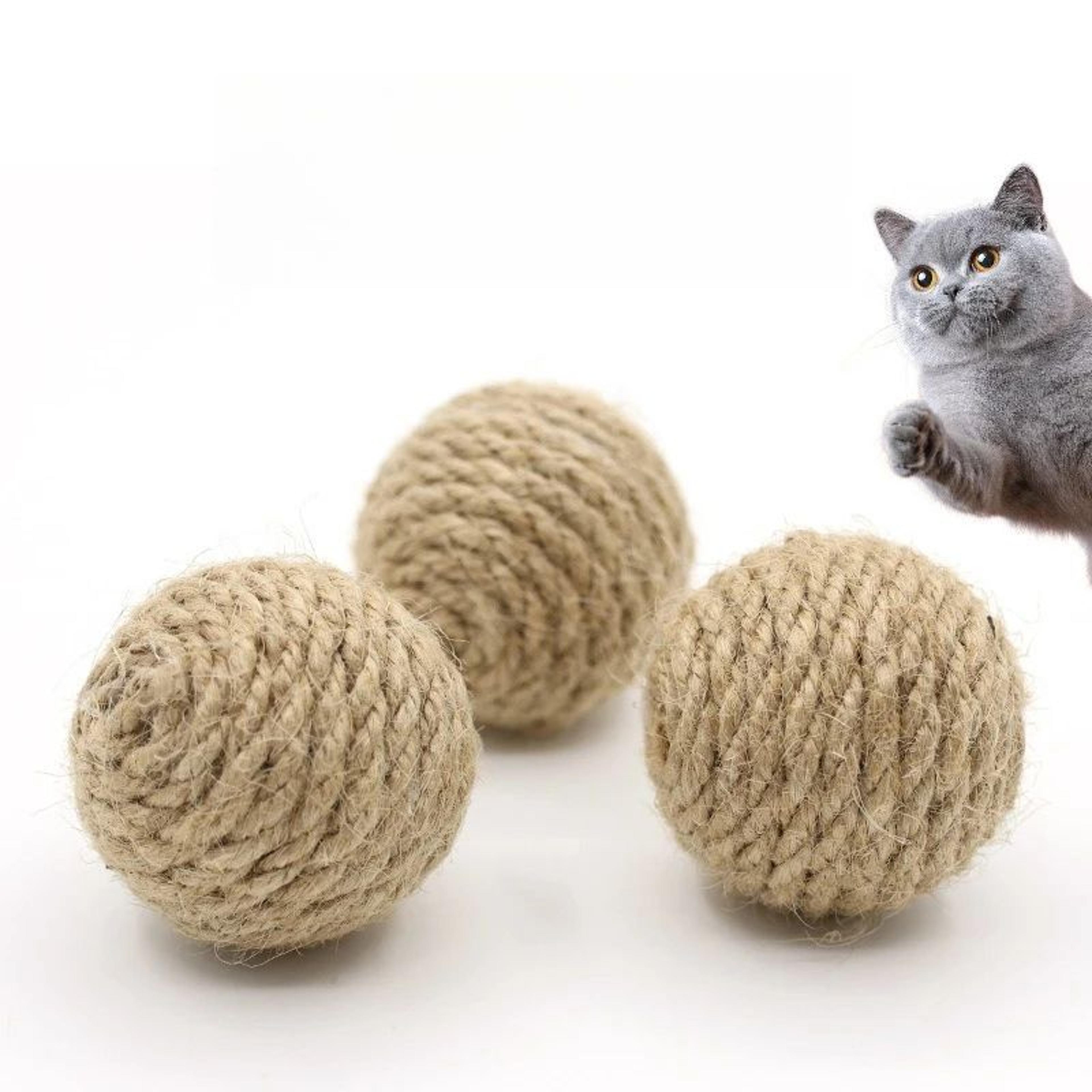 Natural Sisal Cat Ball Toy Interactive Chew And Fetch Toy 1