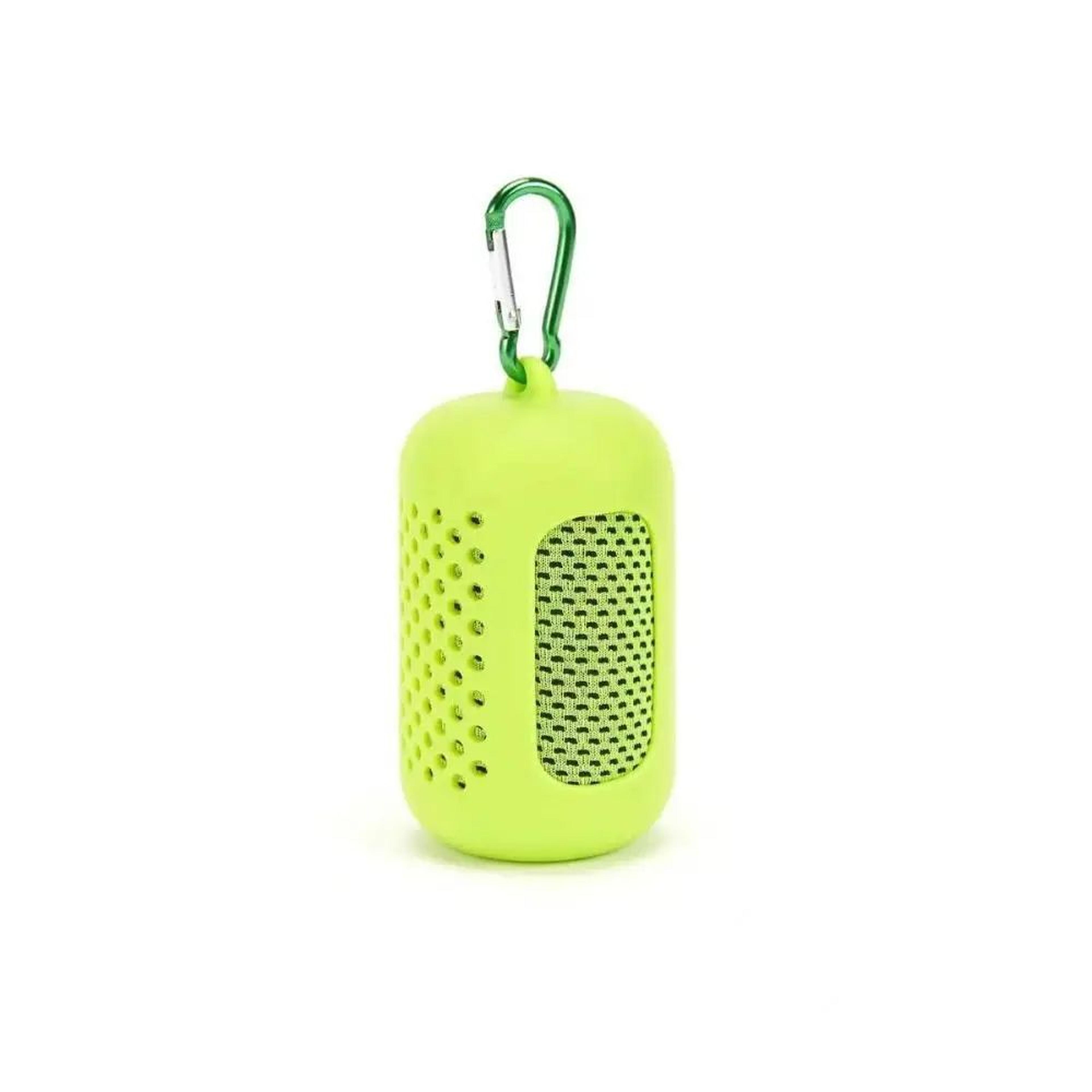 Quick Dry Cooling Towel With Silicone Case Microfiber Sports Towel 8