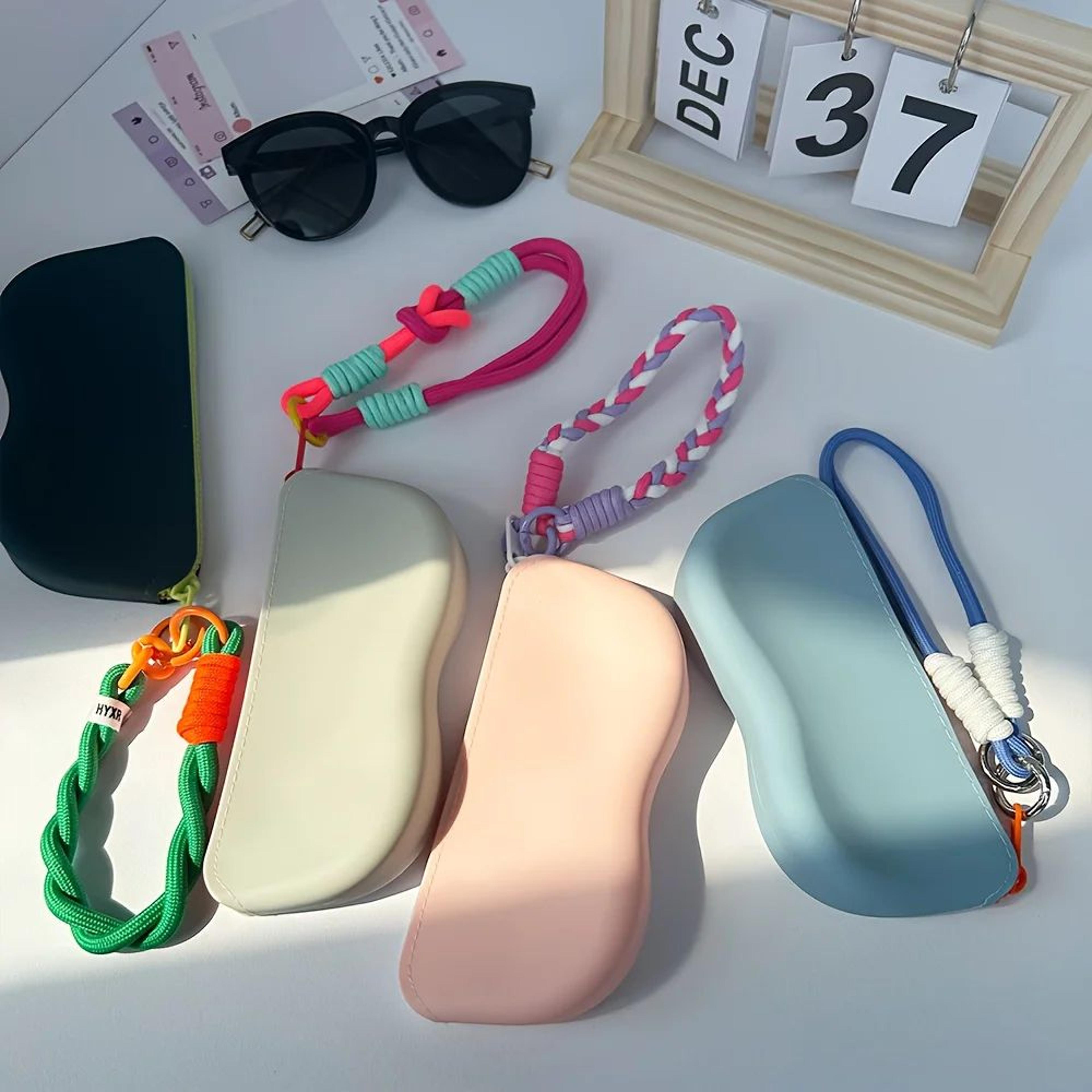 soft silicone glasses case with zipper and lanyard portable eyeglass pouch