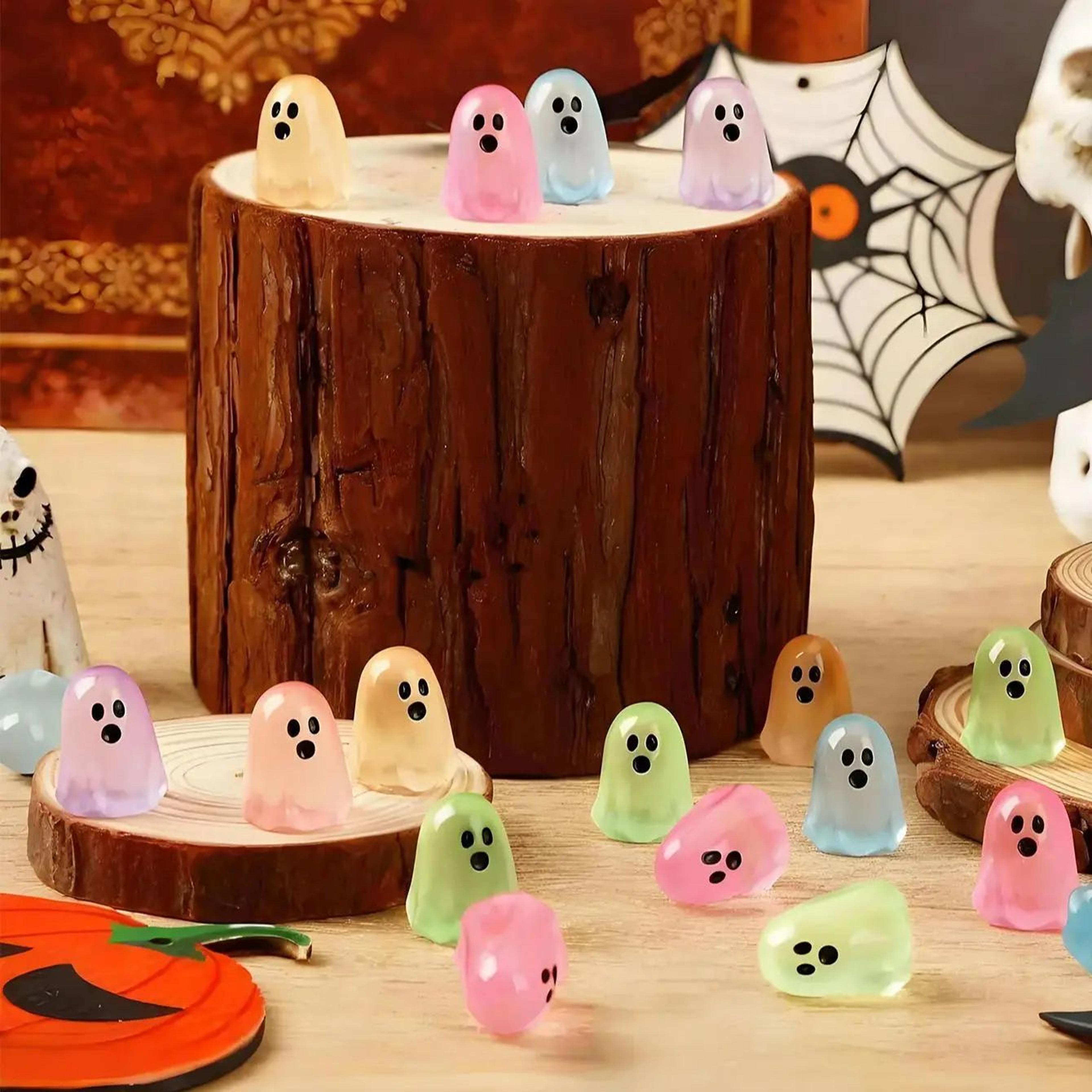 Luminous Mini Ghost Figures Halloween Decor 1