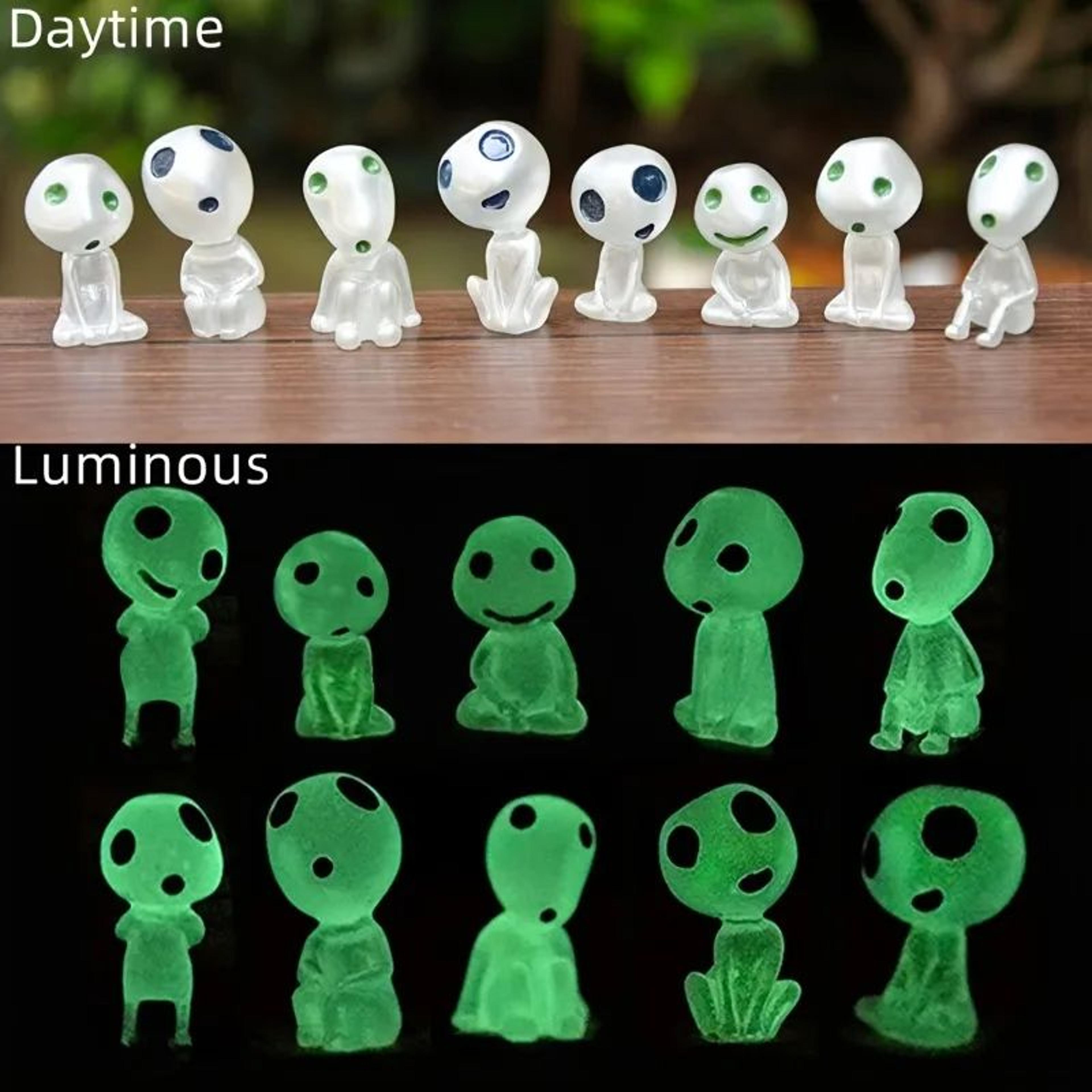 Luminous Mini Ghost Figurine Set 2