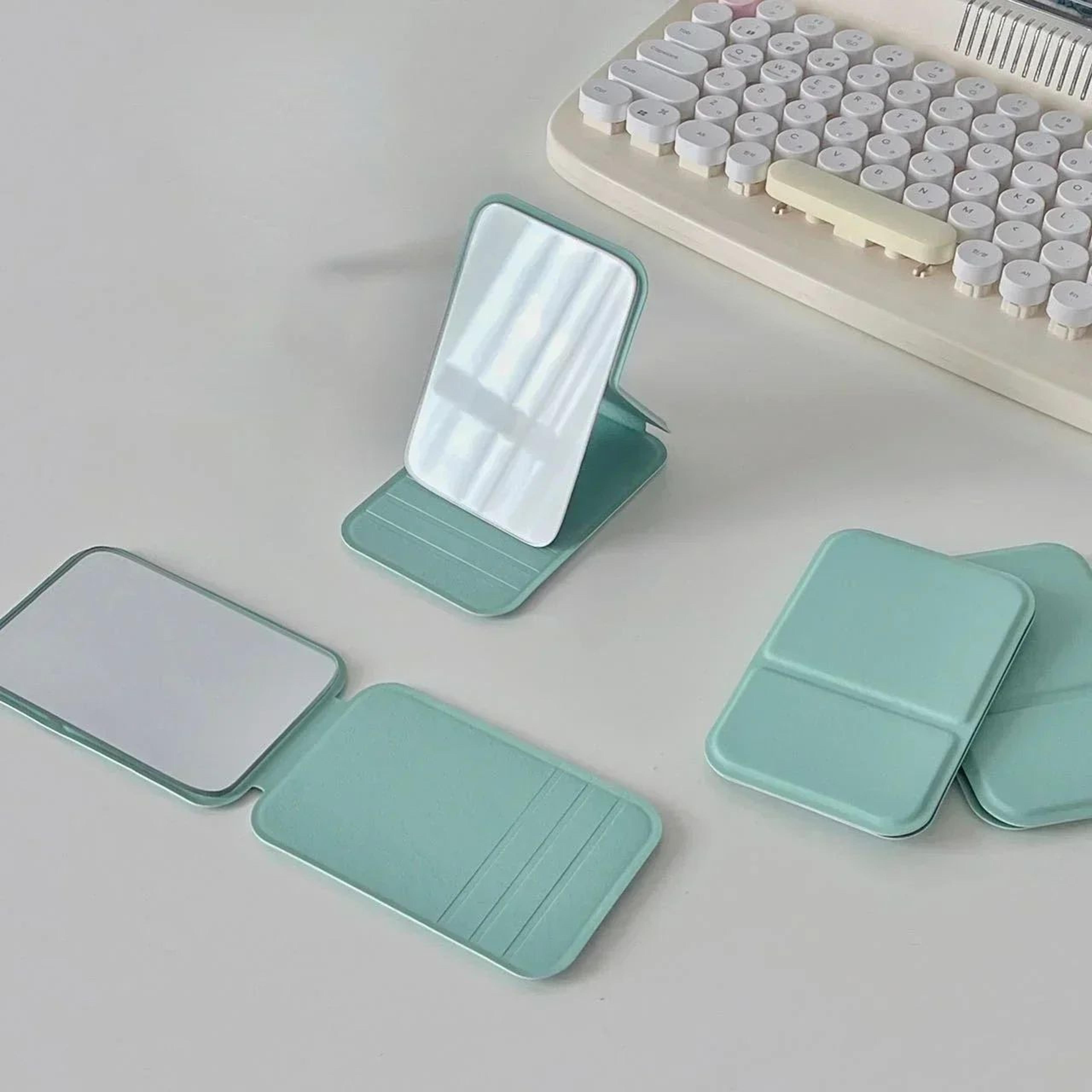 PU Leather Foldable Travel Makeup Mirror 7